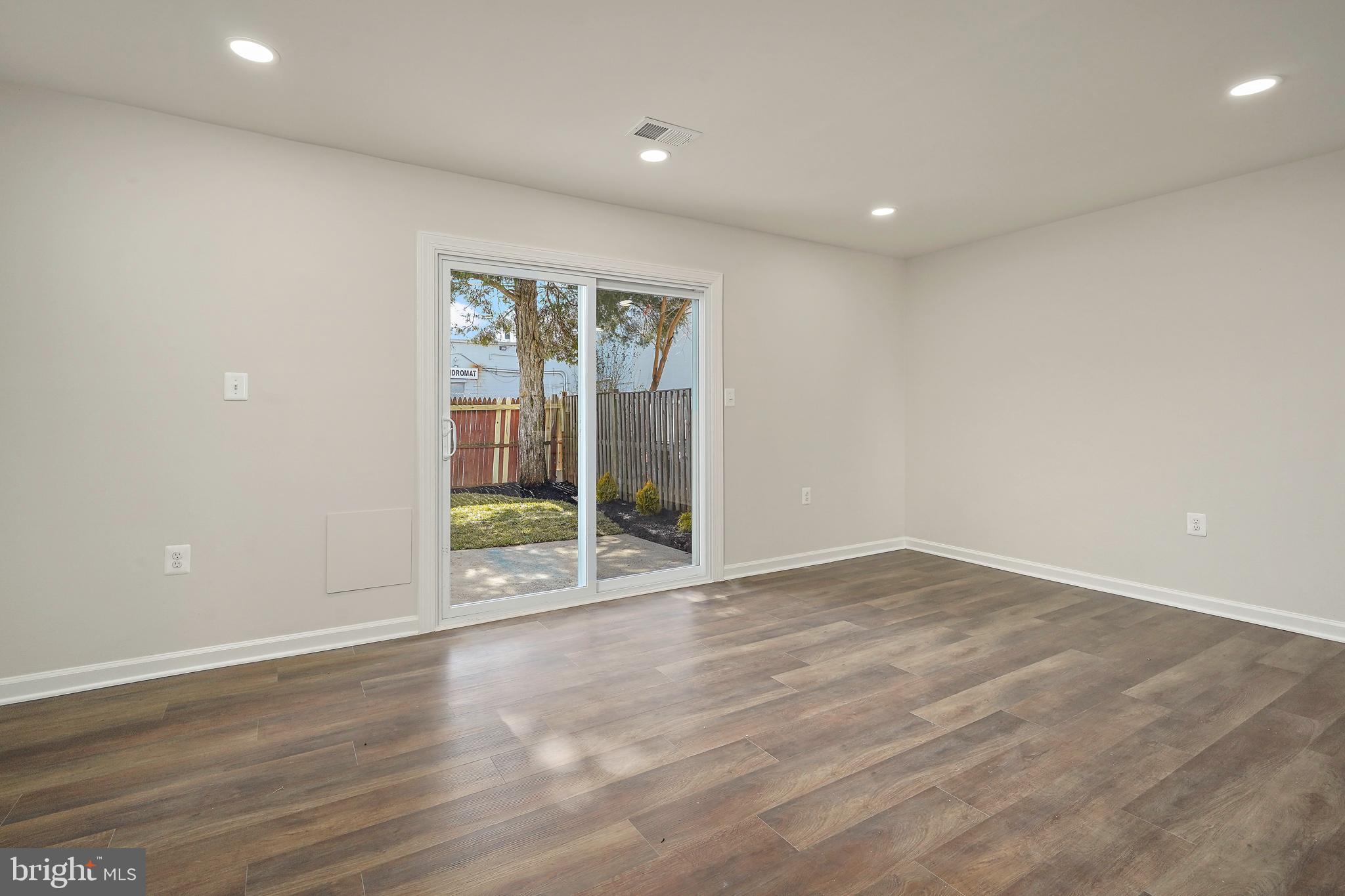 IRONGATE - Residential