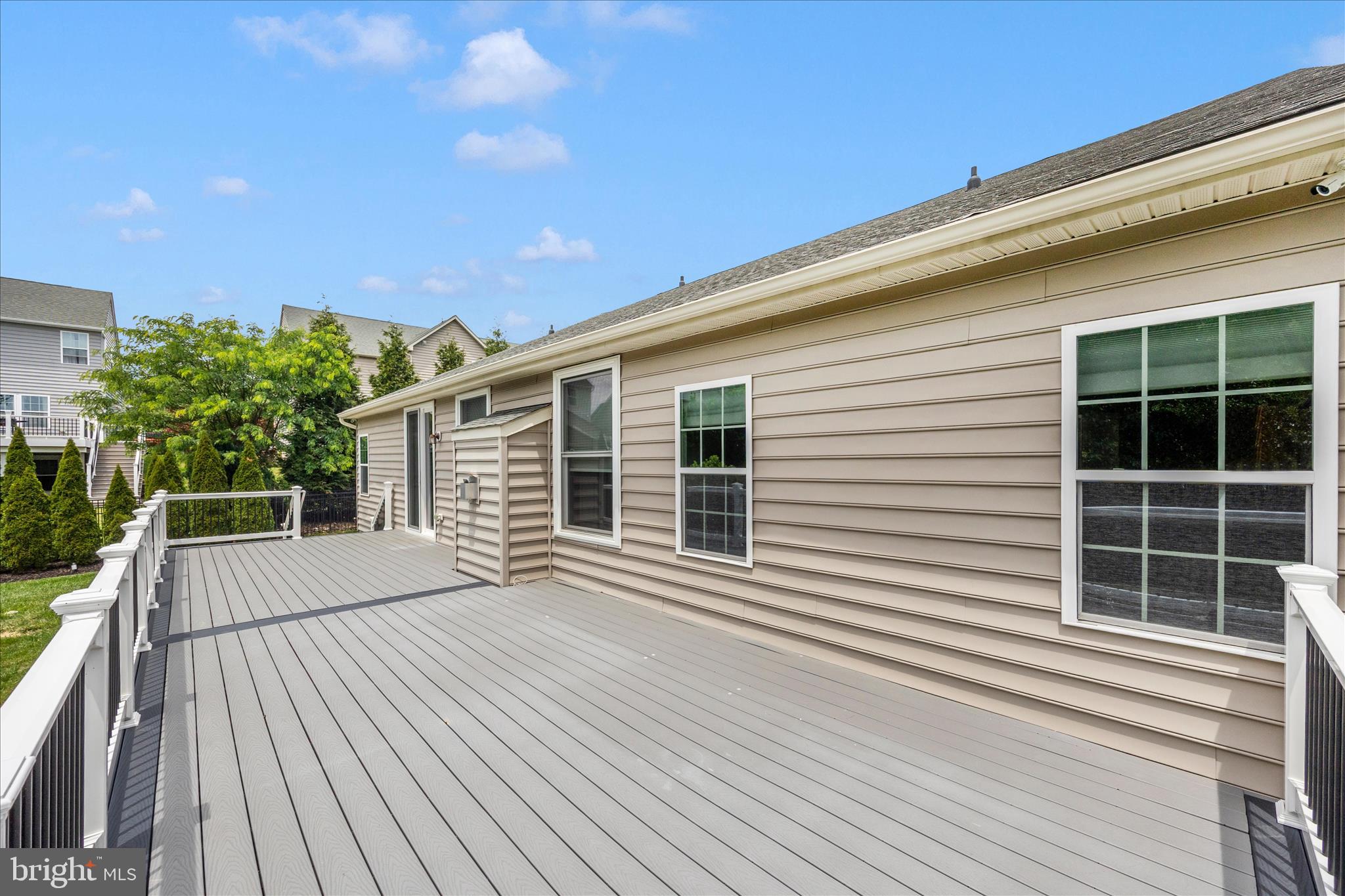 WOODRIDGE - Residential