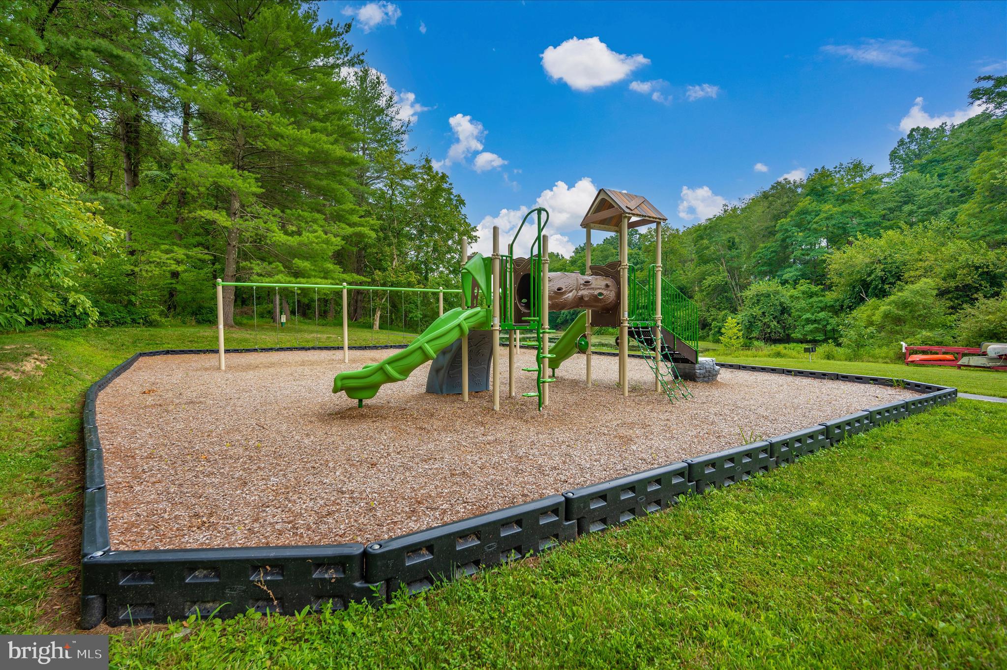 WOODRIDGE - Residential