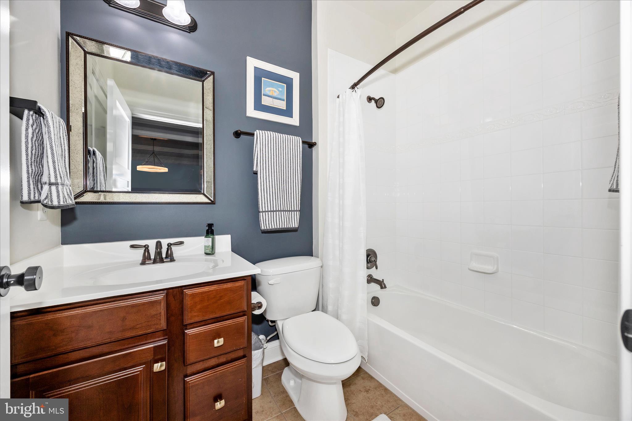WOODRIDGE - Residential