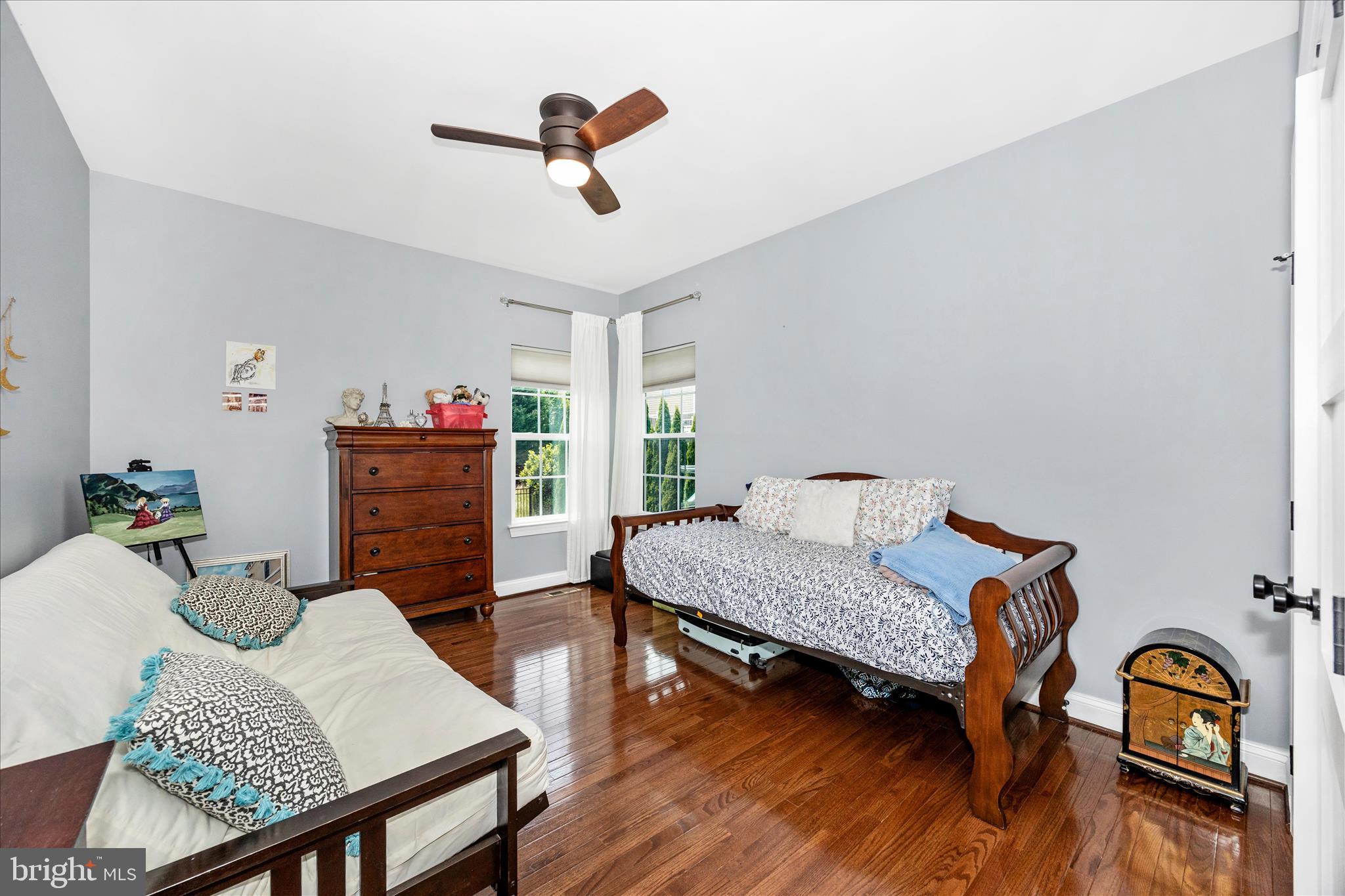 WOODRIDGE - Residential