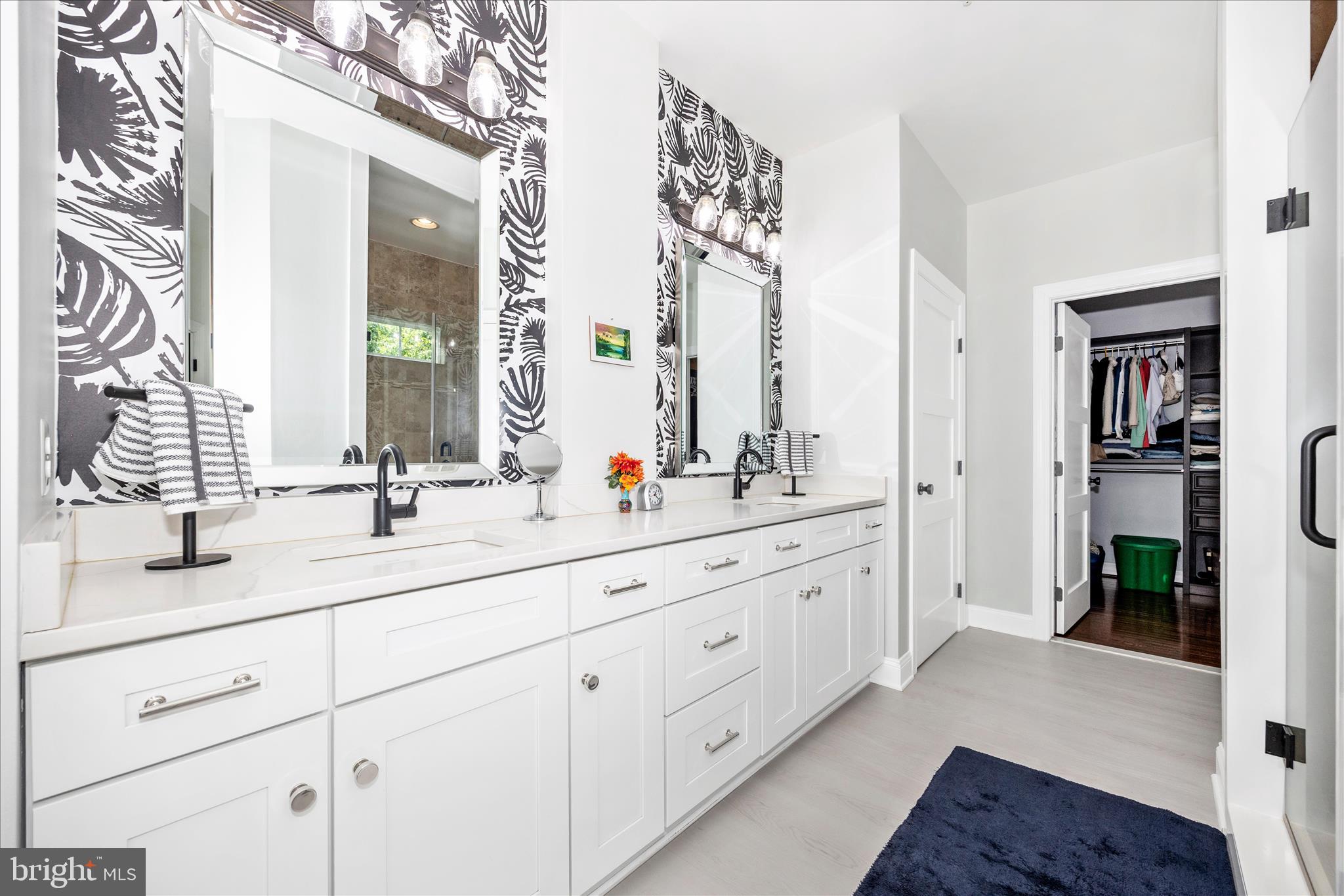 WOODRIDGE - Residential