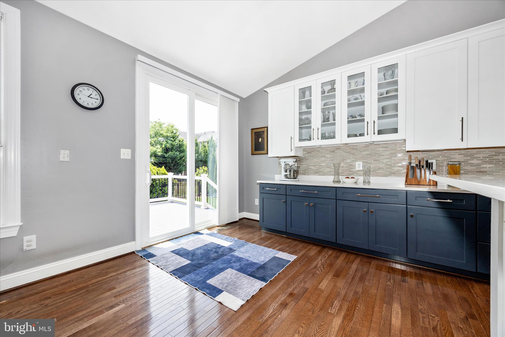 WOODRIDGE - Residential