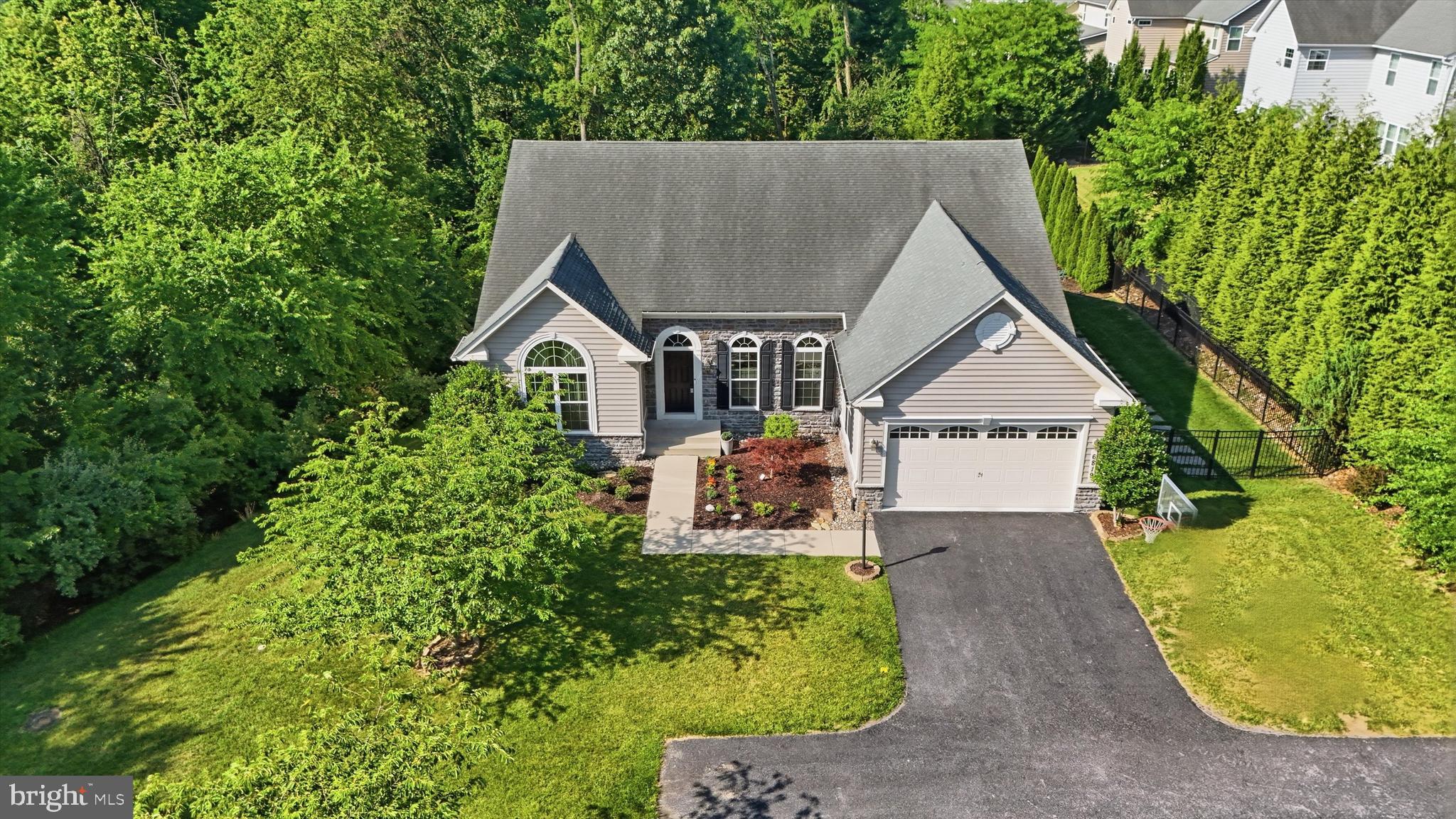WOODRIDGE - Residential