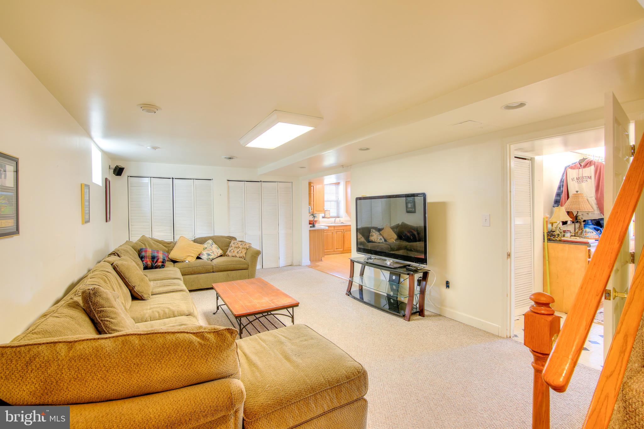SUNNYBROOK - Residential