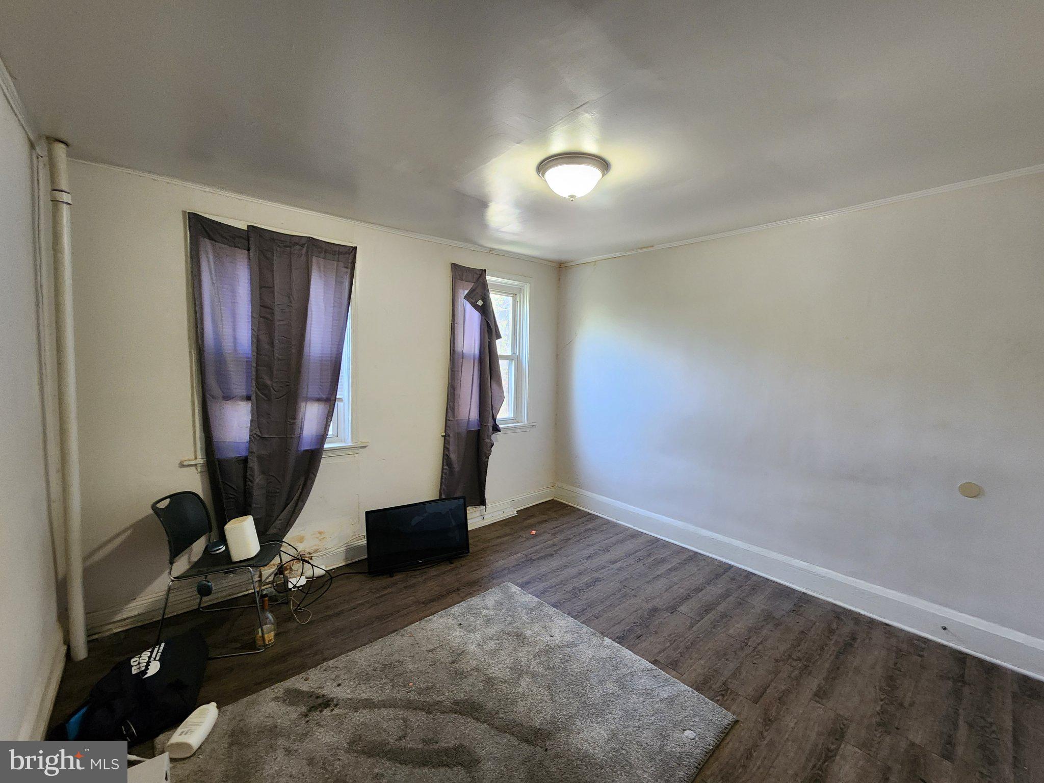WOODBOURNE HEIGHTS - Residential