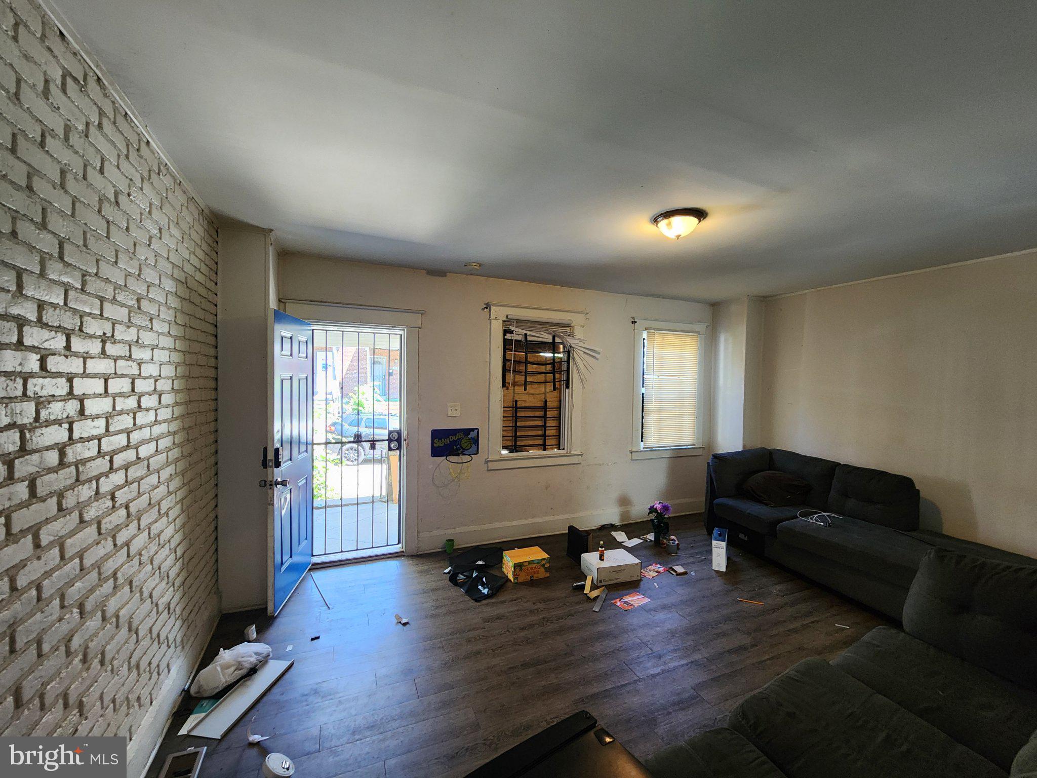 WOODBOURNE HEIGHTS - Residential