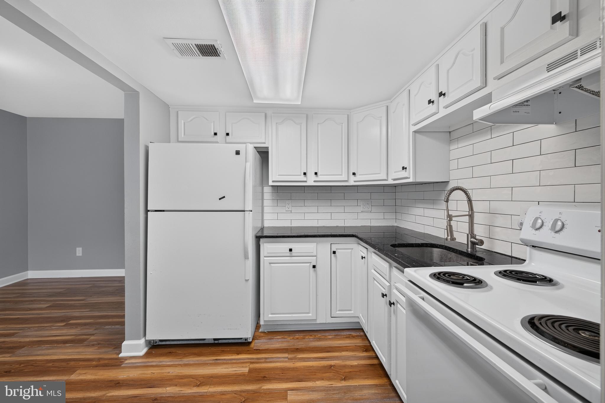 WINDING BROOK - Residential