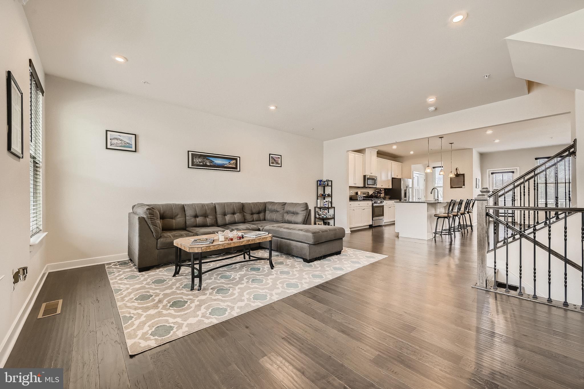 MAGNESS MILL - Residential