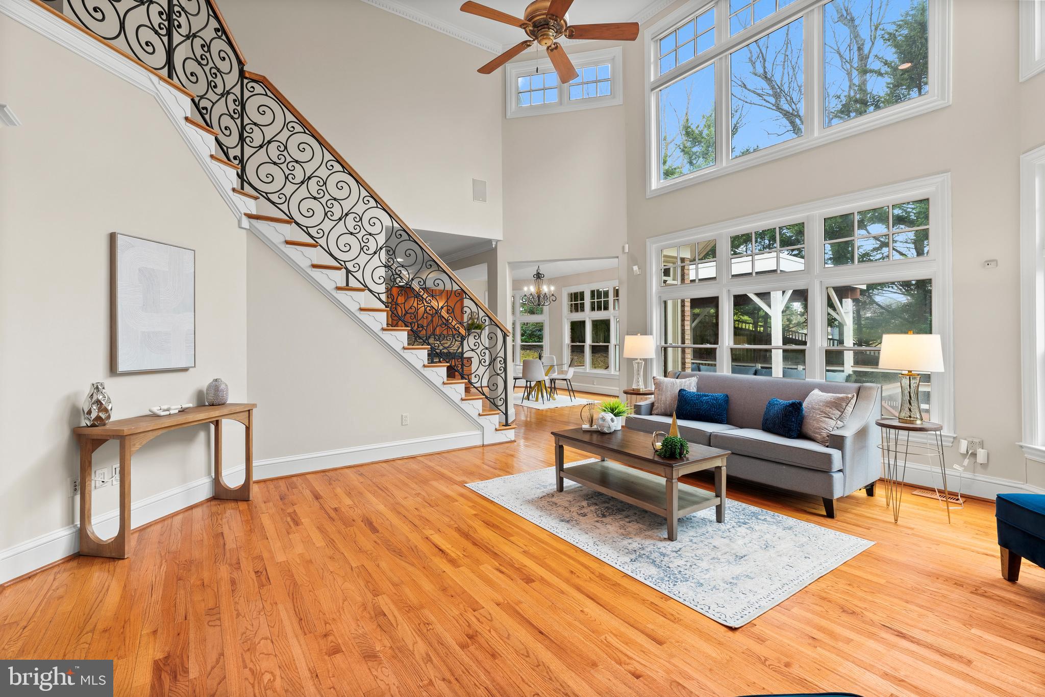 KINGS CLOISTER - Residential Lease