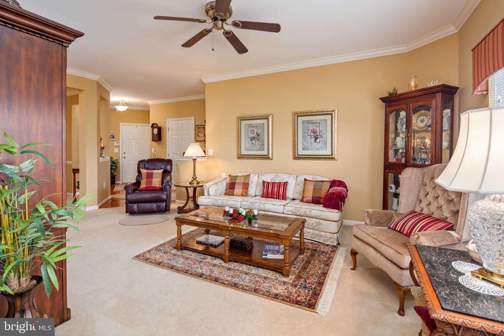 HEARTHSTONE AT VILLAGE CREST CONDOMINIUMS - Residential