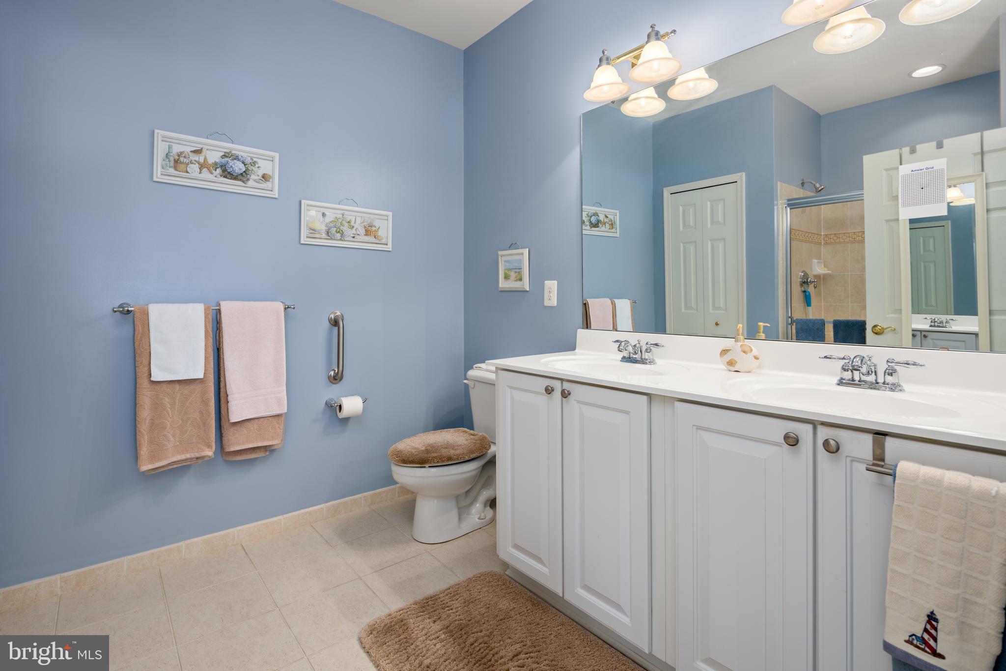 HEARTHSTONE AT VILLAGE CREST CONDOMINIUMS - Residential