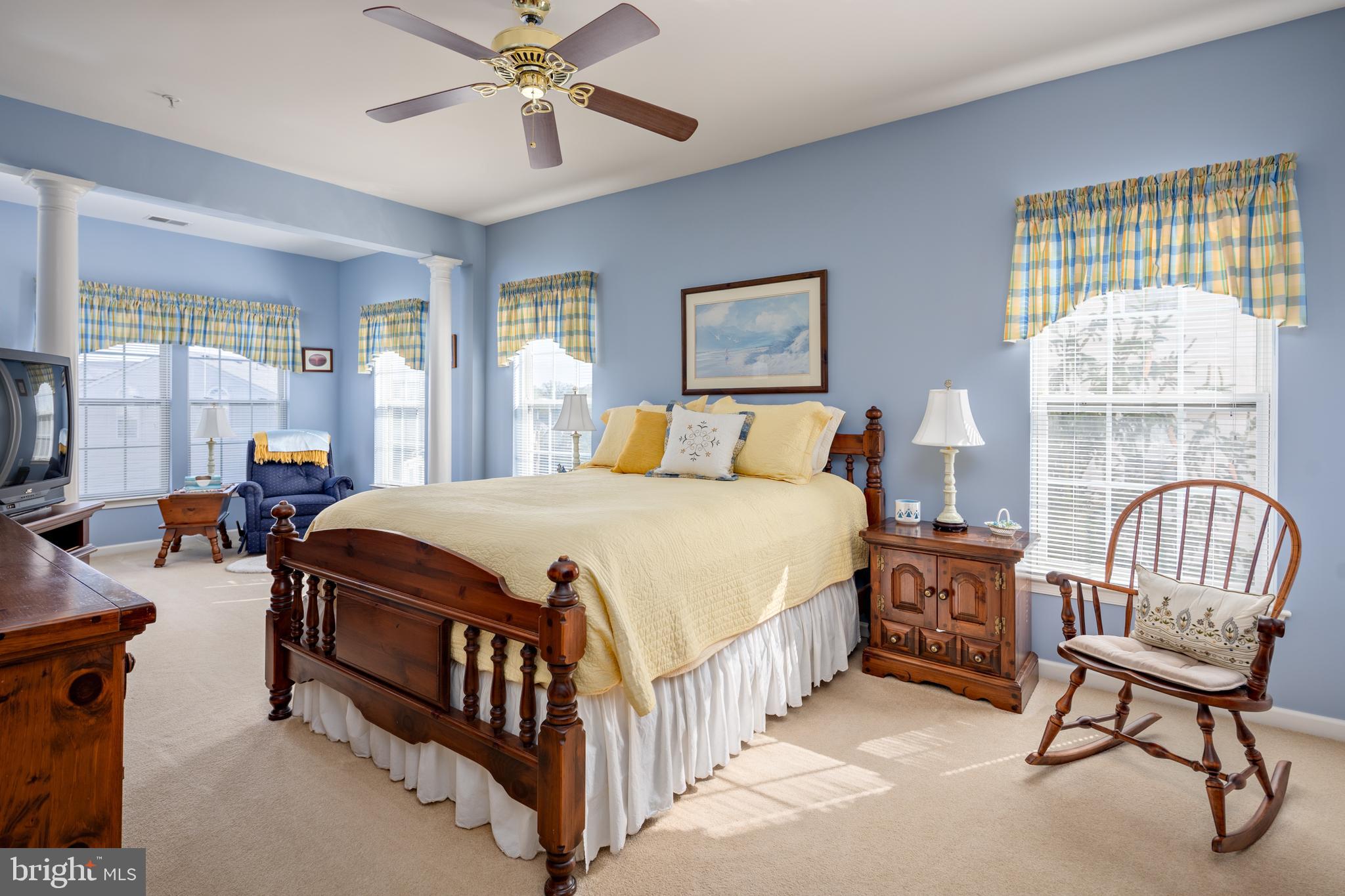 HEARTHSTONE AT VILLAGE CREST CONDOMINIUMS - Residential