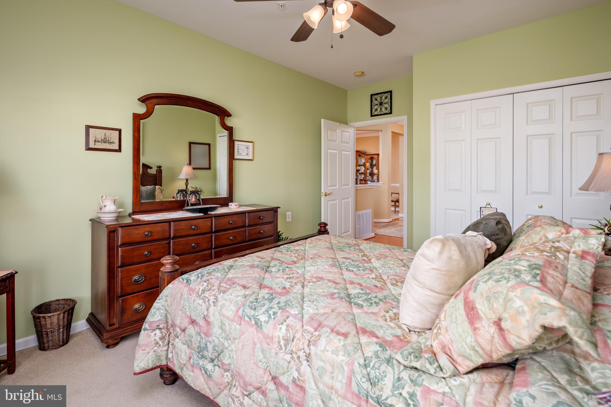 HEARTHSTONE AT VILLAGE CREST CONDOMINIUMS - Residential