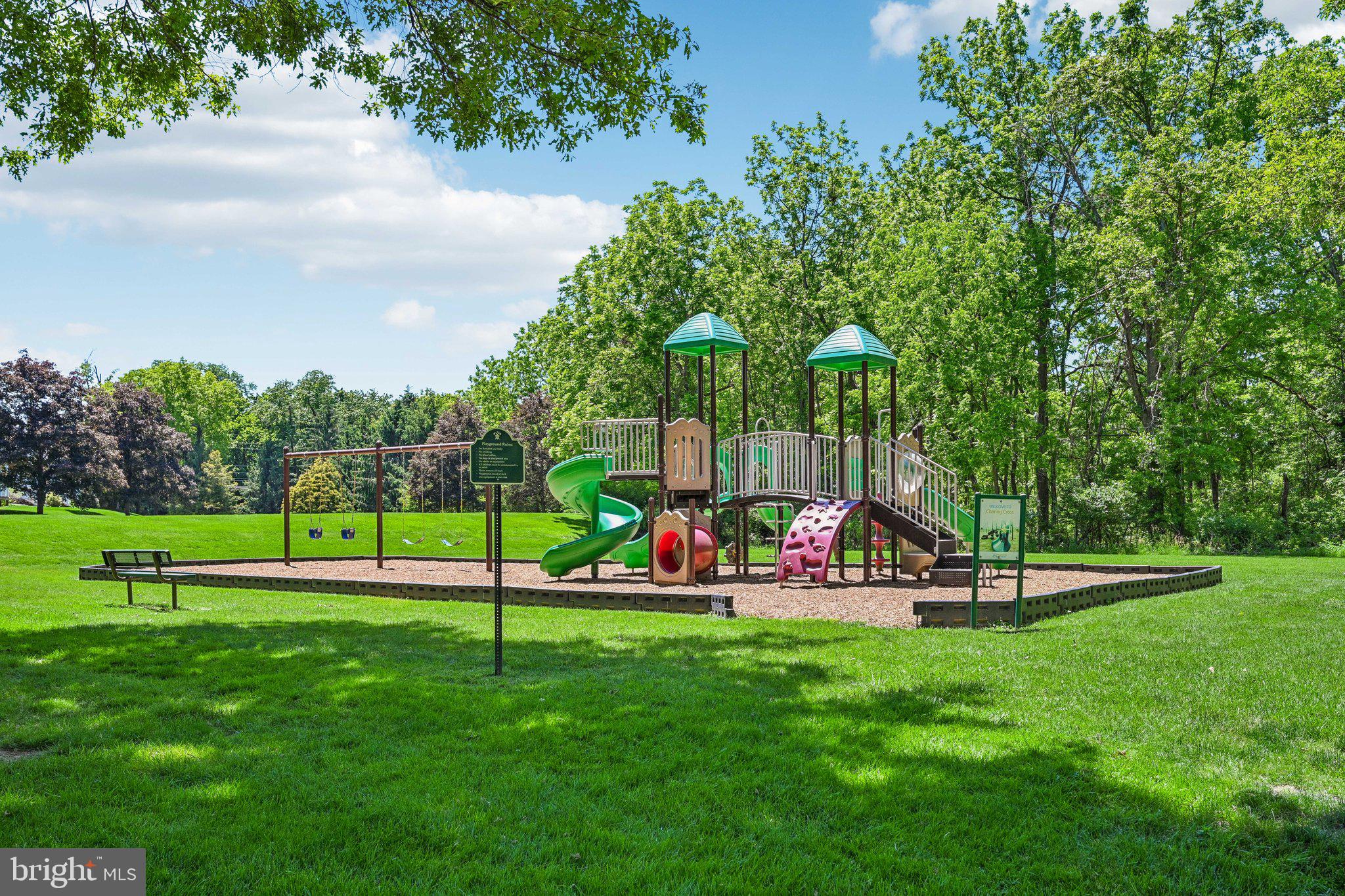 CHARING CROSS - Residential