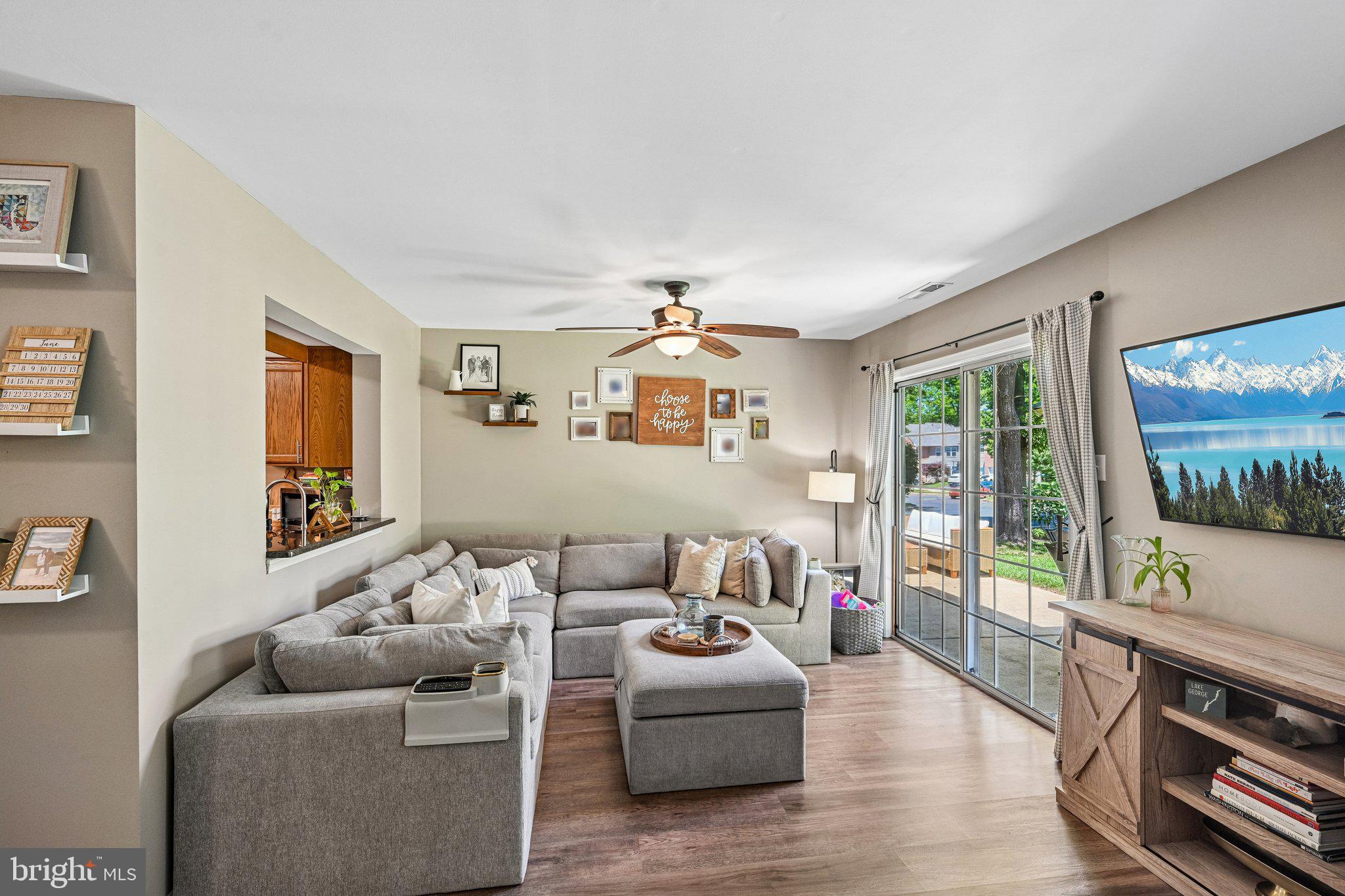 CHARING CROSS - Residential