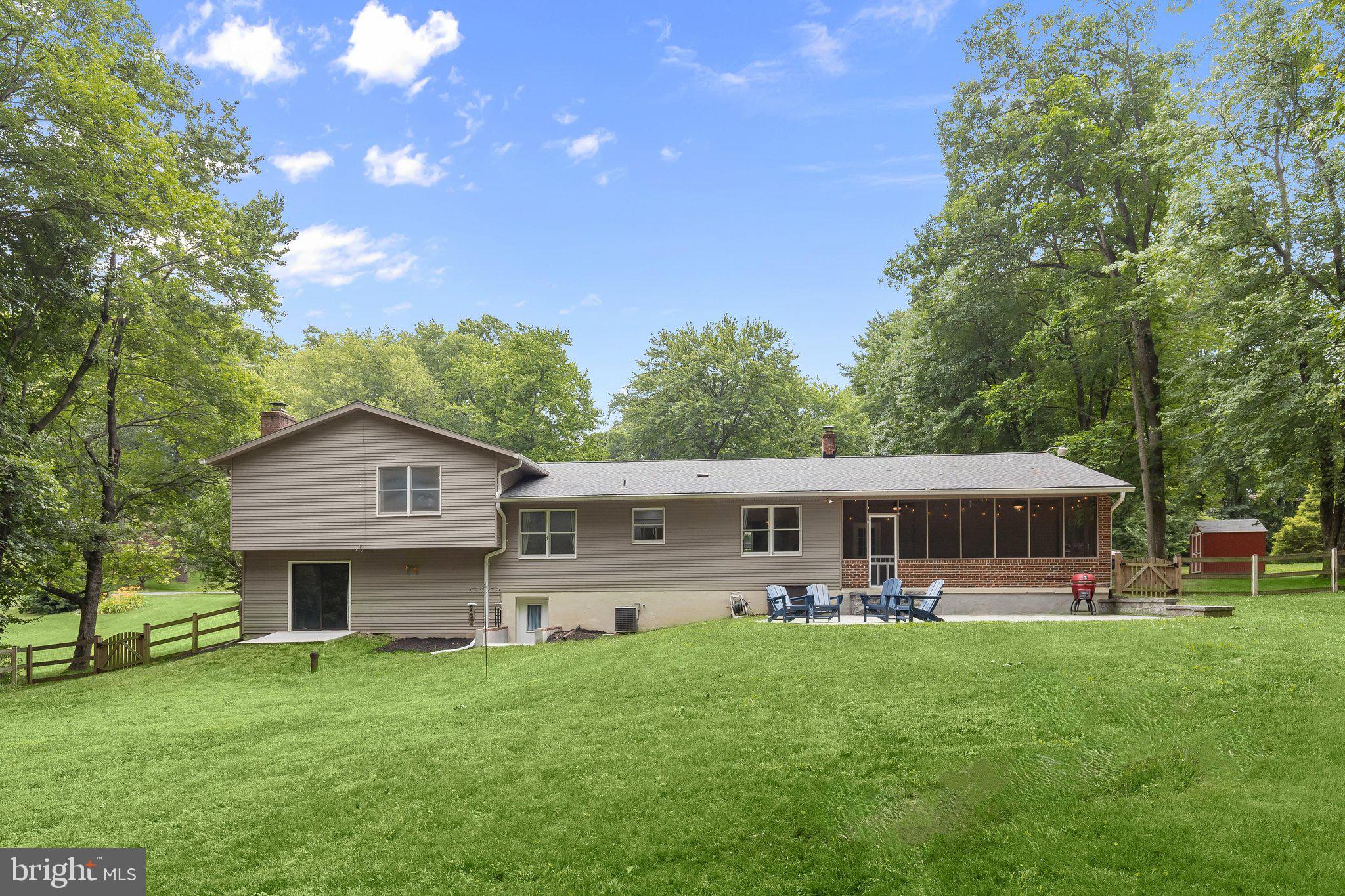 CARROLL ESTATES - Residential
