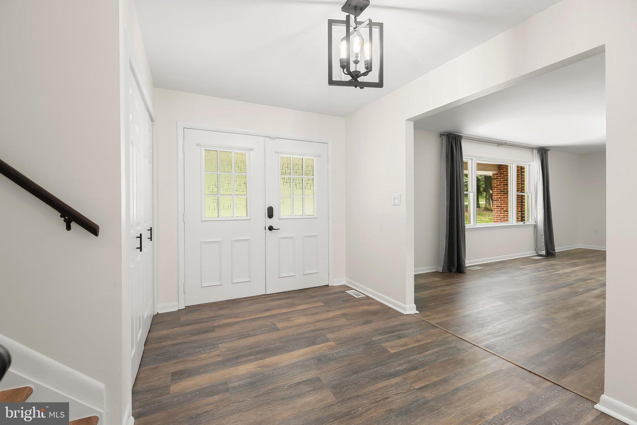 CARROLL ESTATES - Residential
