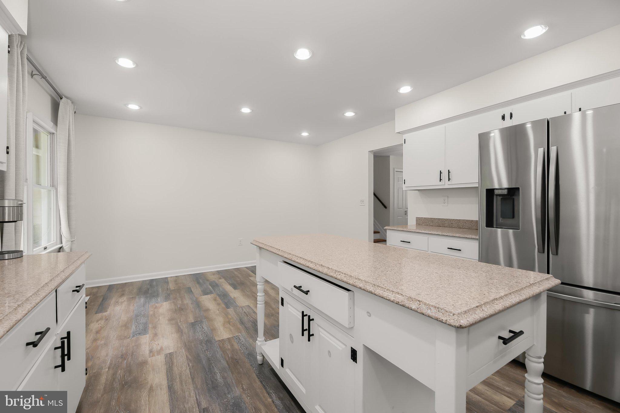 CARROLL ESTATES - Residential