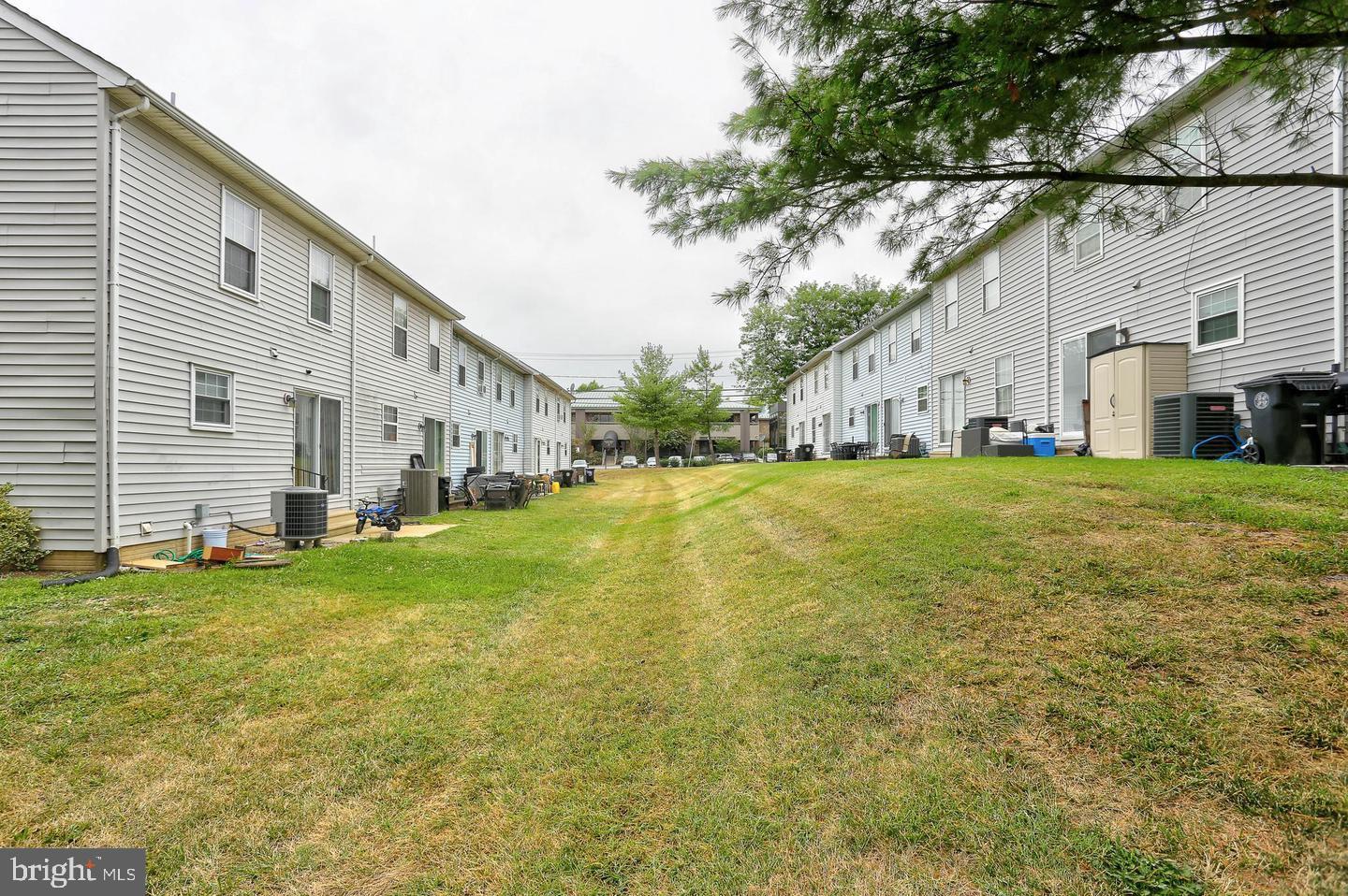 RUTHERFORD GREEN - Residential