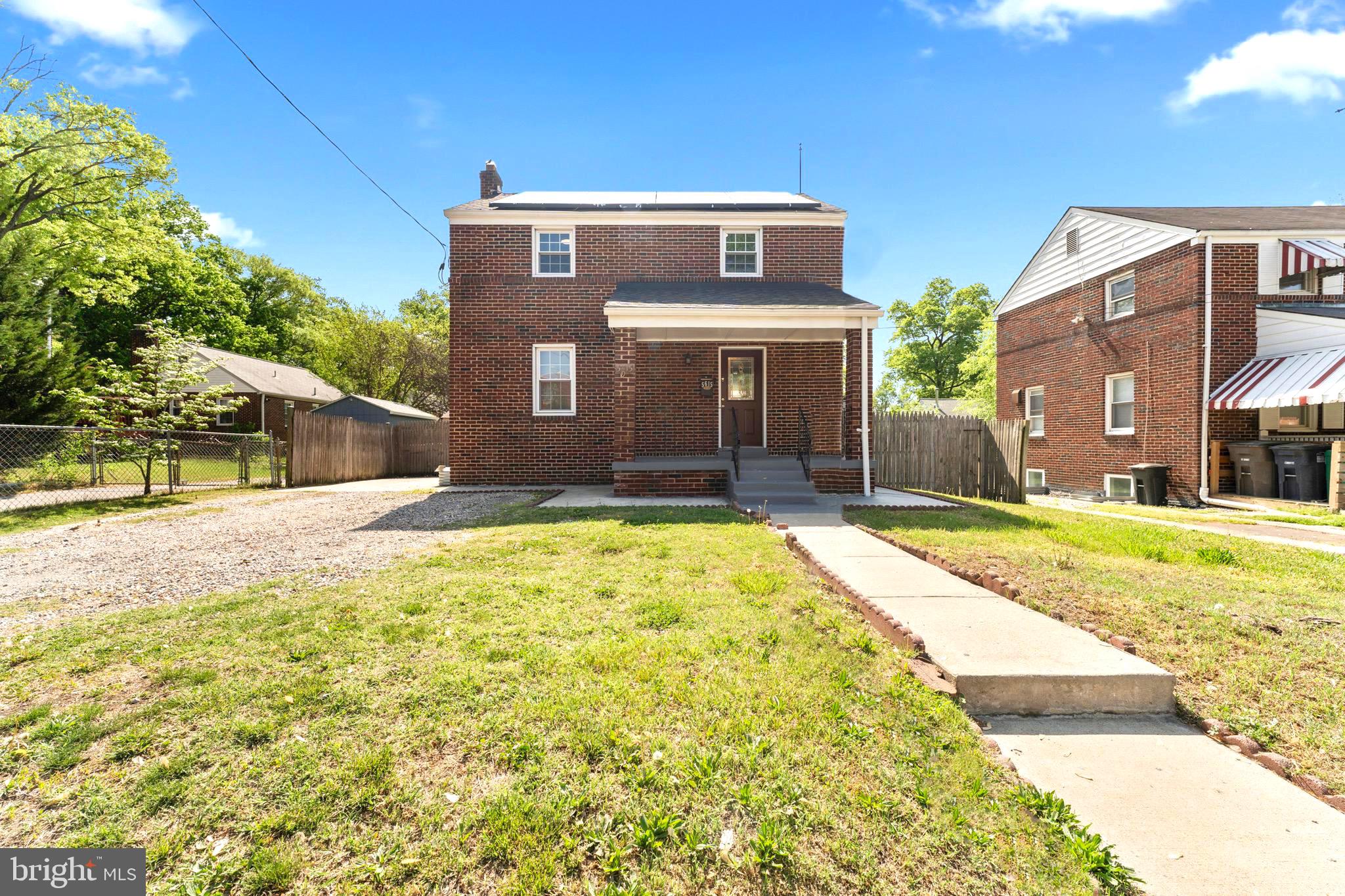 QUEENS CHAPEL MANOR - Residential