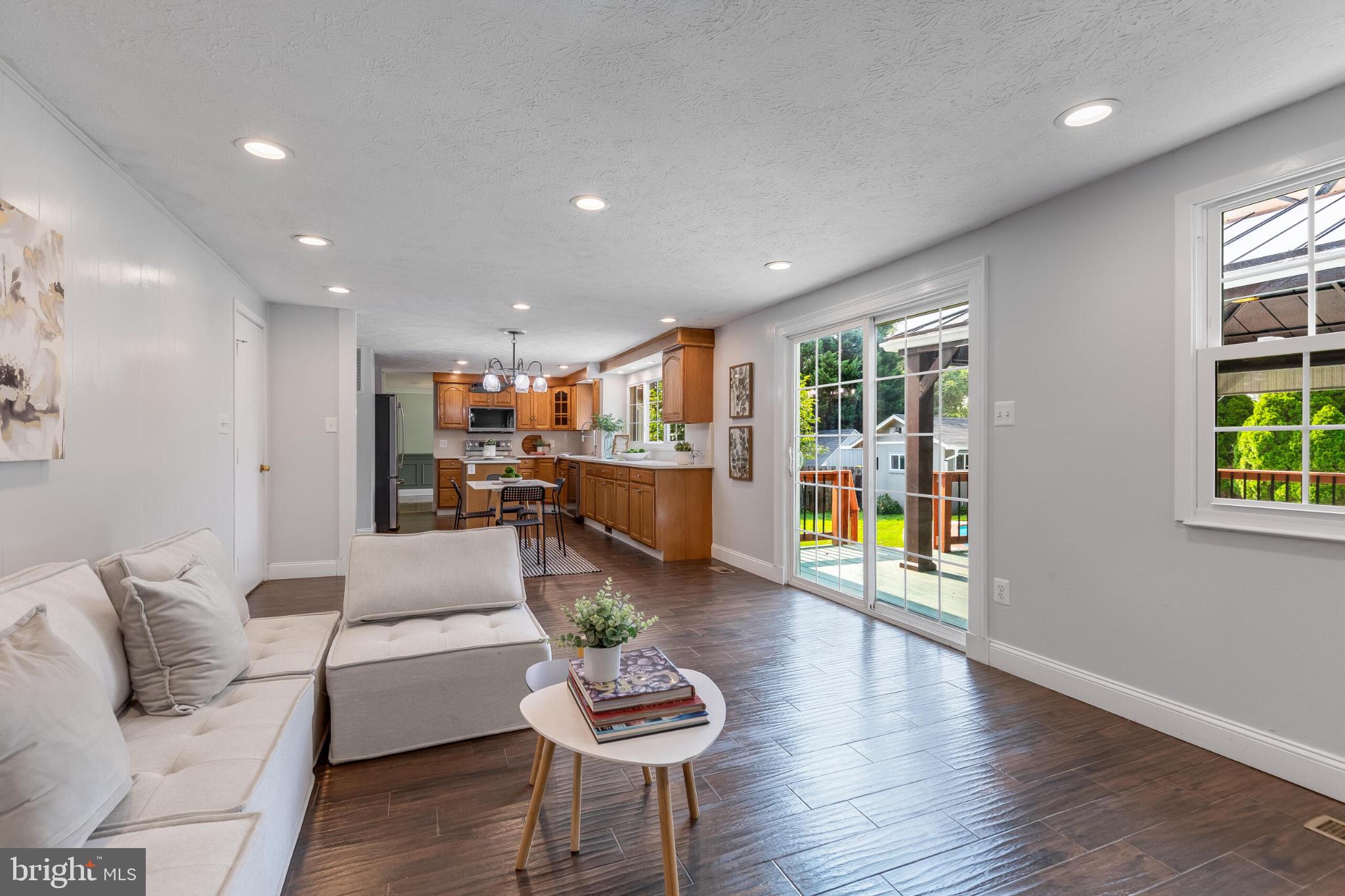 KINGSTREAM - Residential