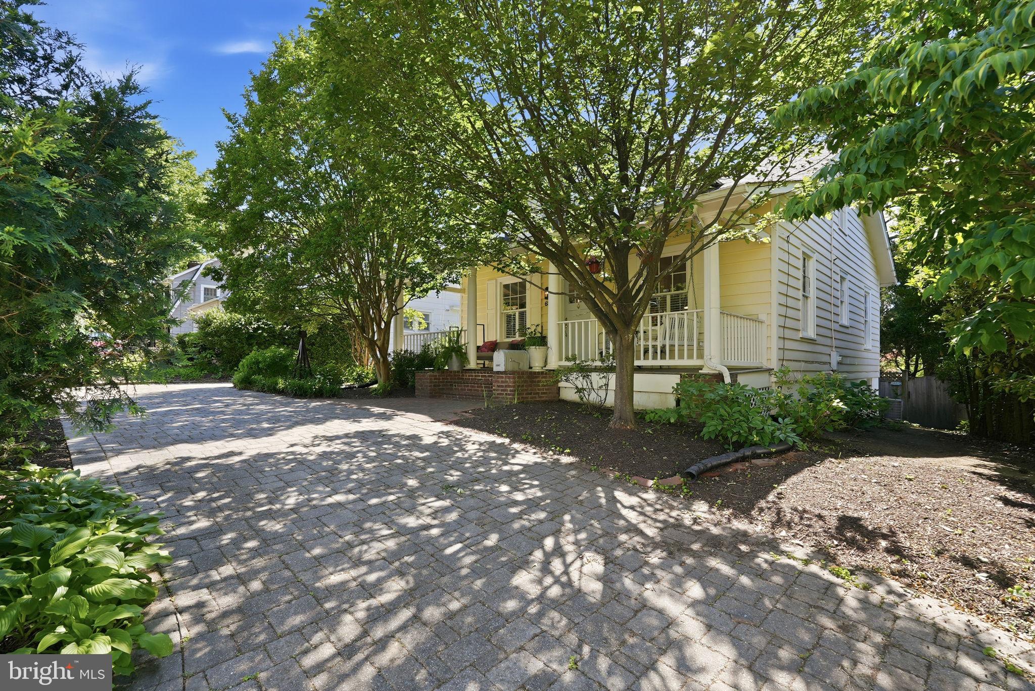 CHEVY CHASE - Residential