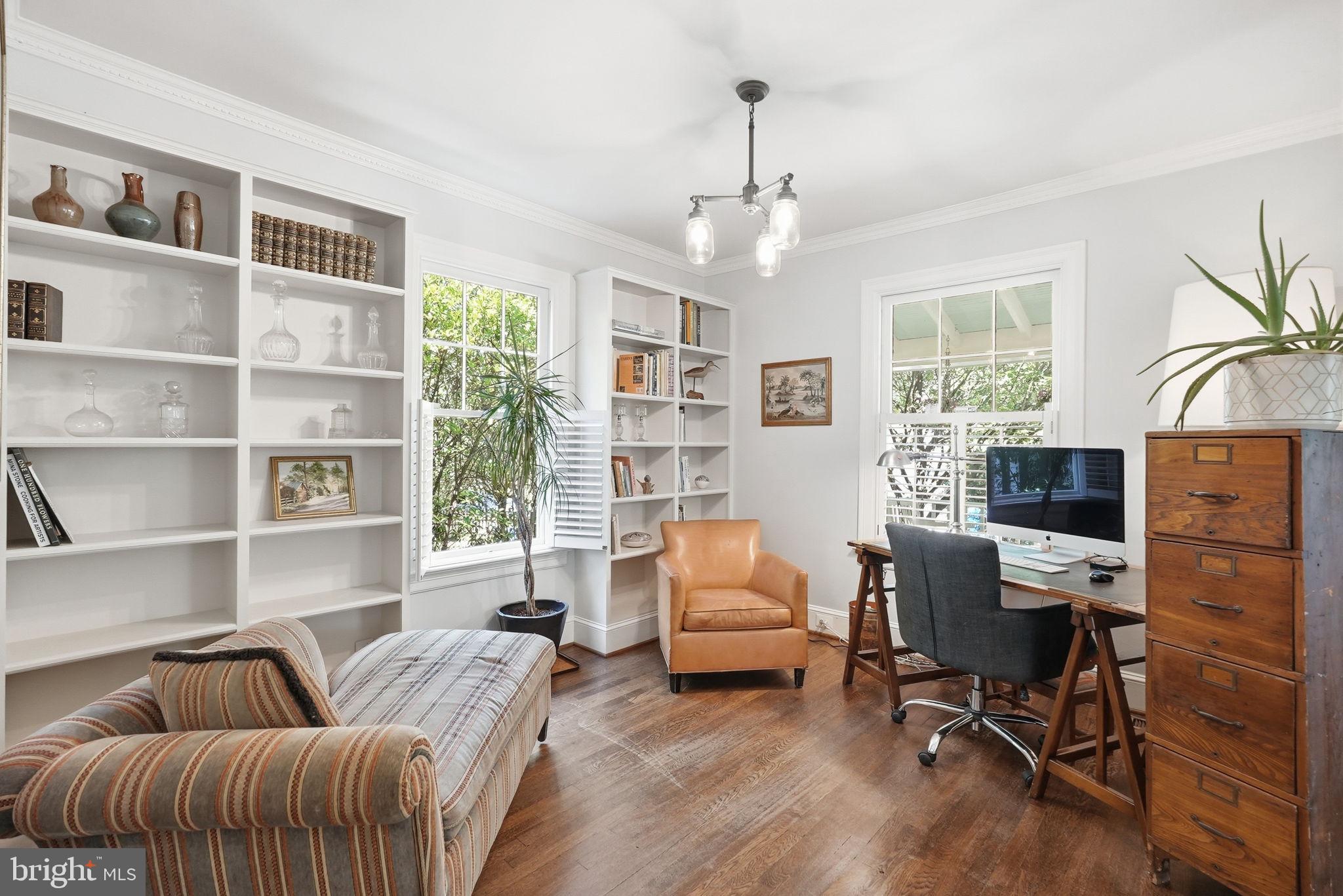 CHEVY CHASE - Residential