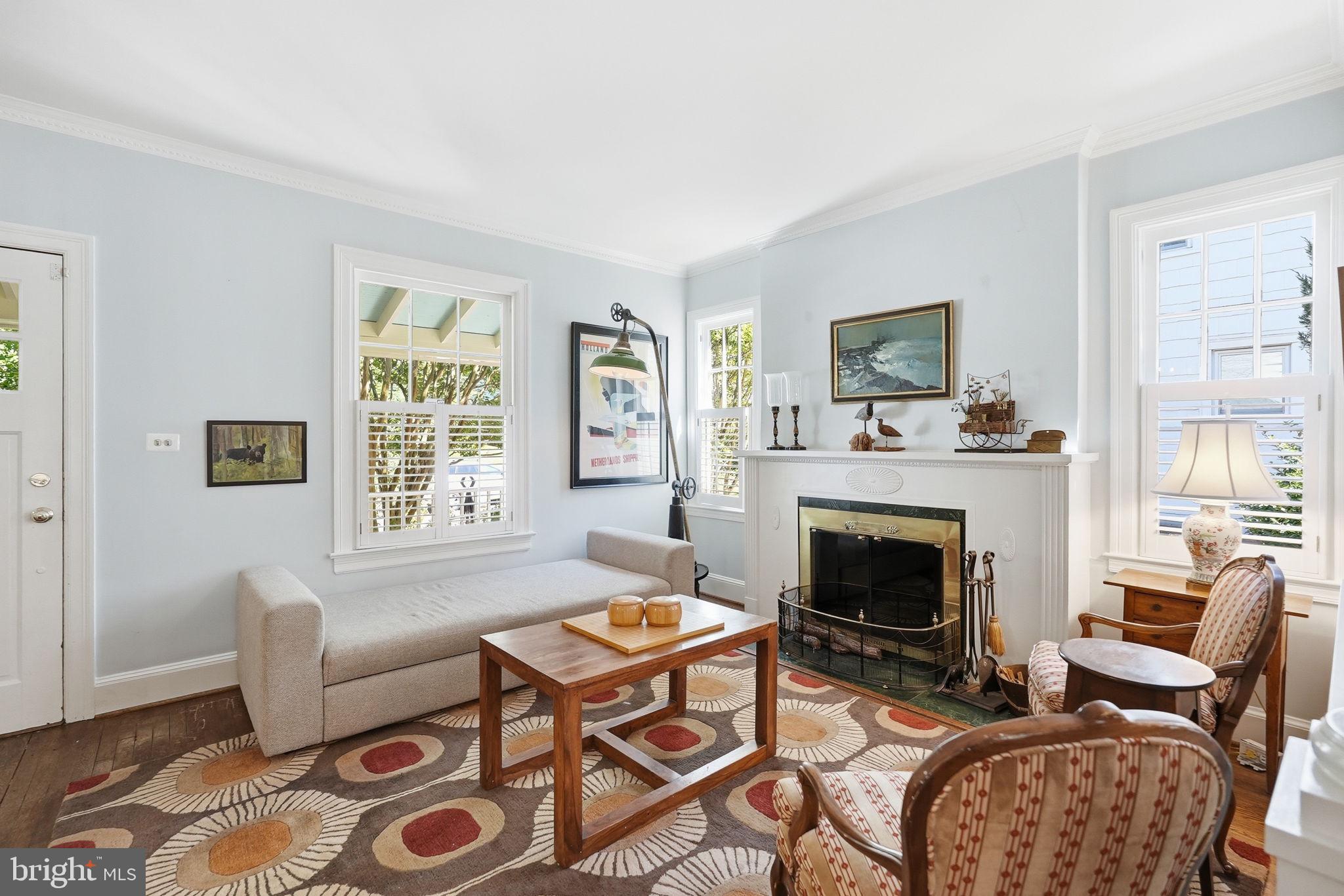 CHEVY CHASE - Residential