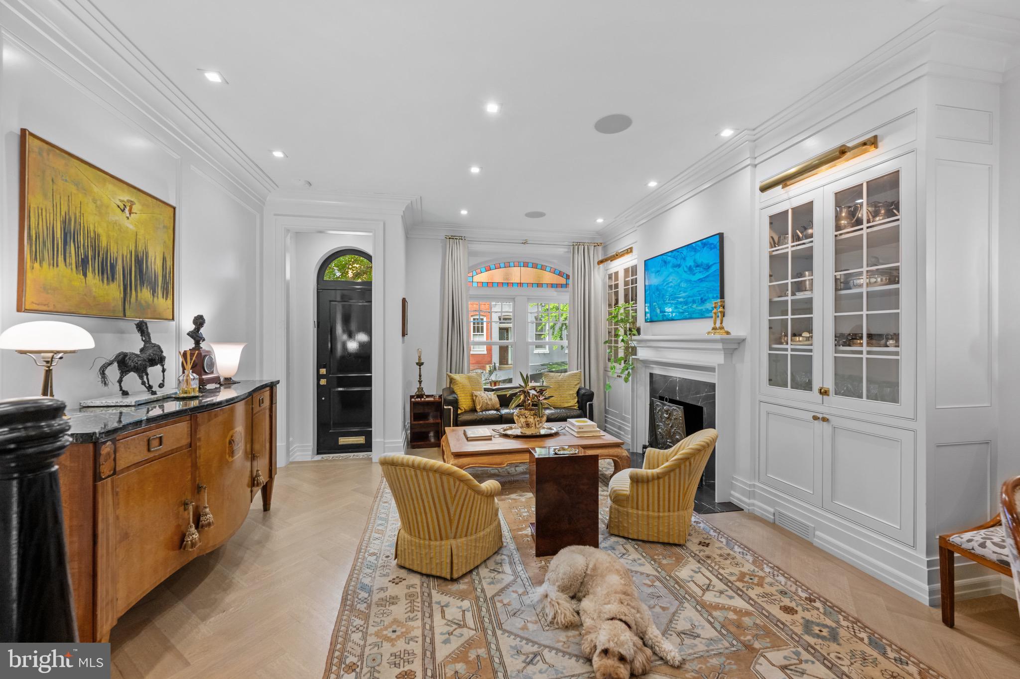 DUPONT CIRCLE - Residential