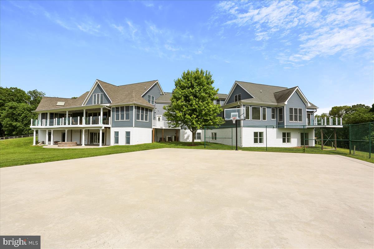 HARMONY HALL - Residential