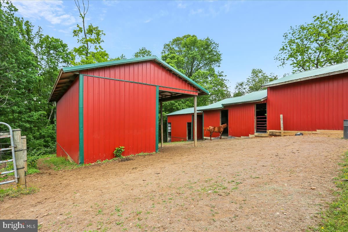 HARMONY HALL - Residential