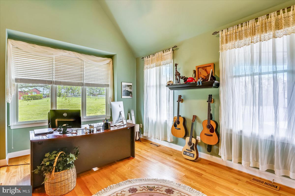 HARMONY HALL - Residential