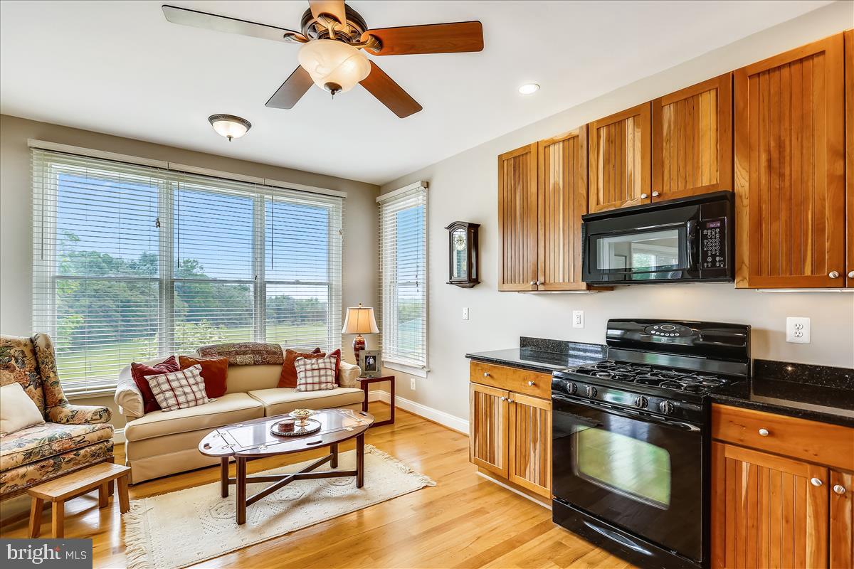 HARMONY HALL - Residential