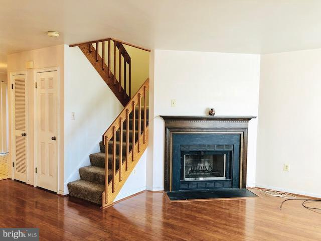 ACTON VILLAGE - Residential Lease