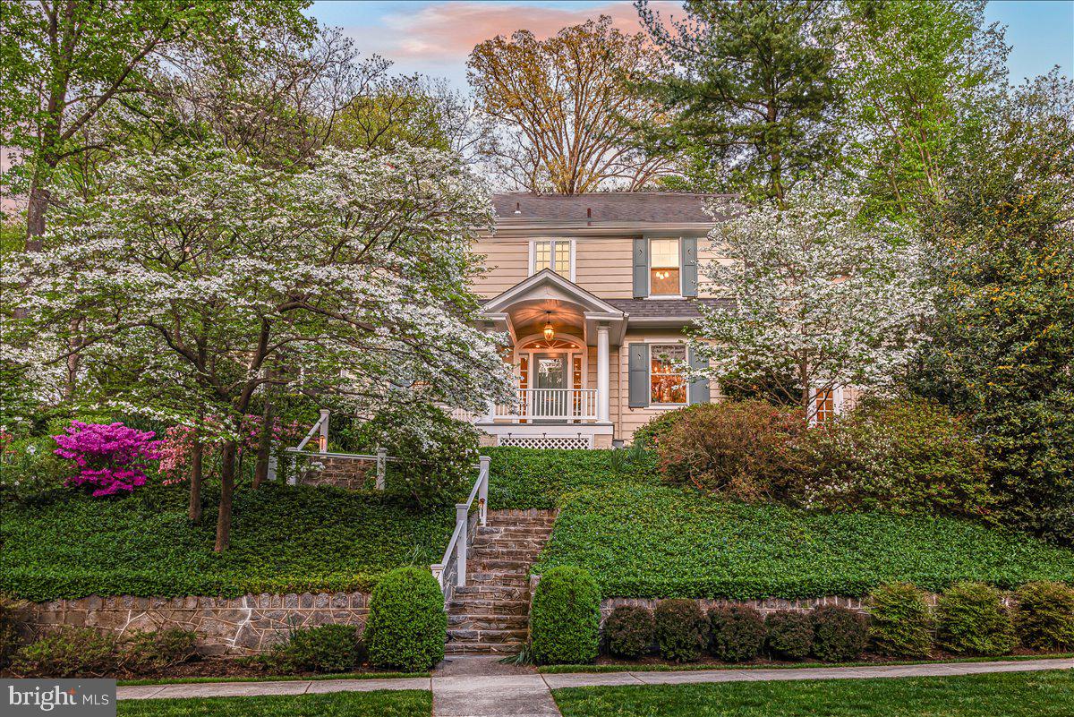 CHEVY CHASE - Residential