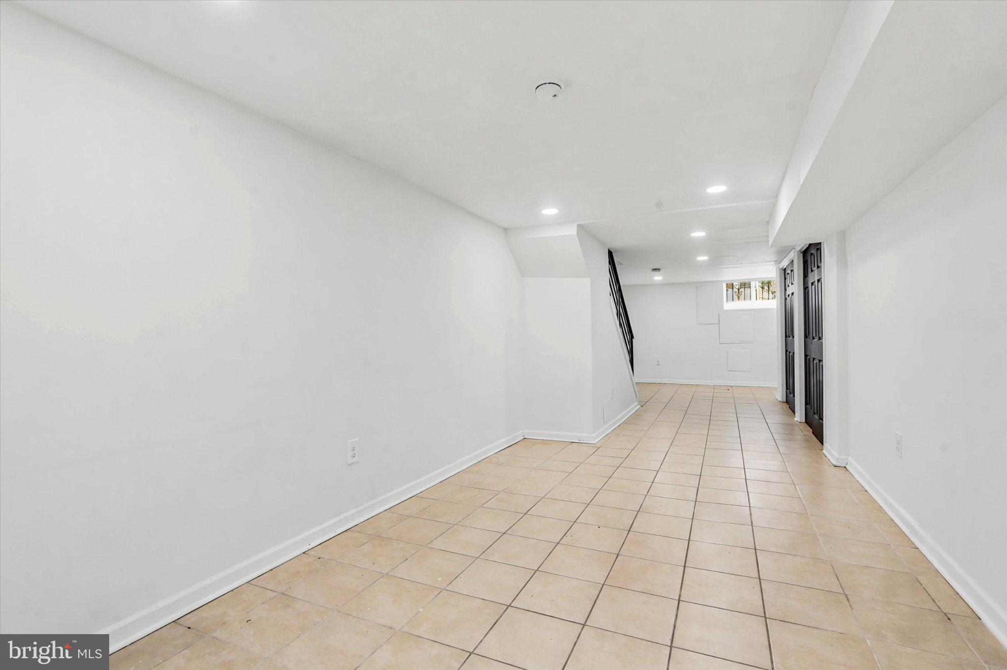 PHILADELPHIA (NORTHWEST) - Residential