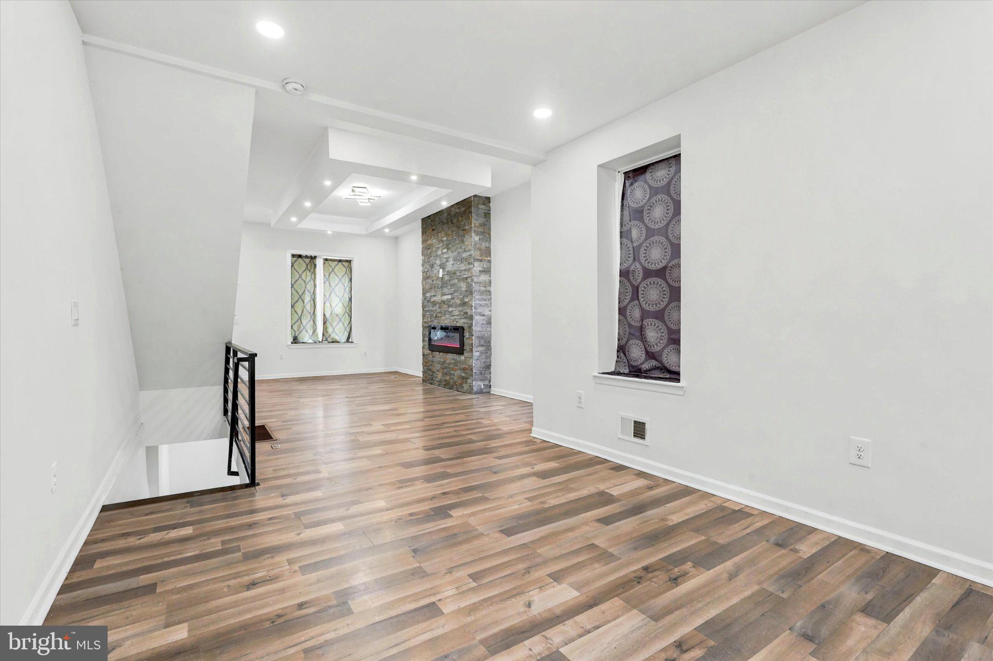 PHILADELPHIA (NORTHWEST) - Residential