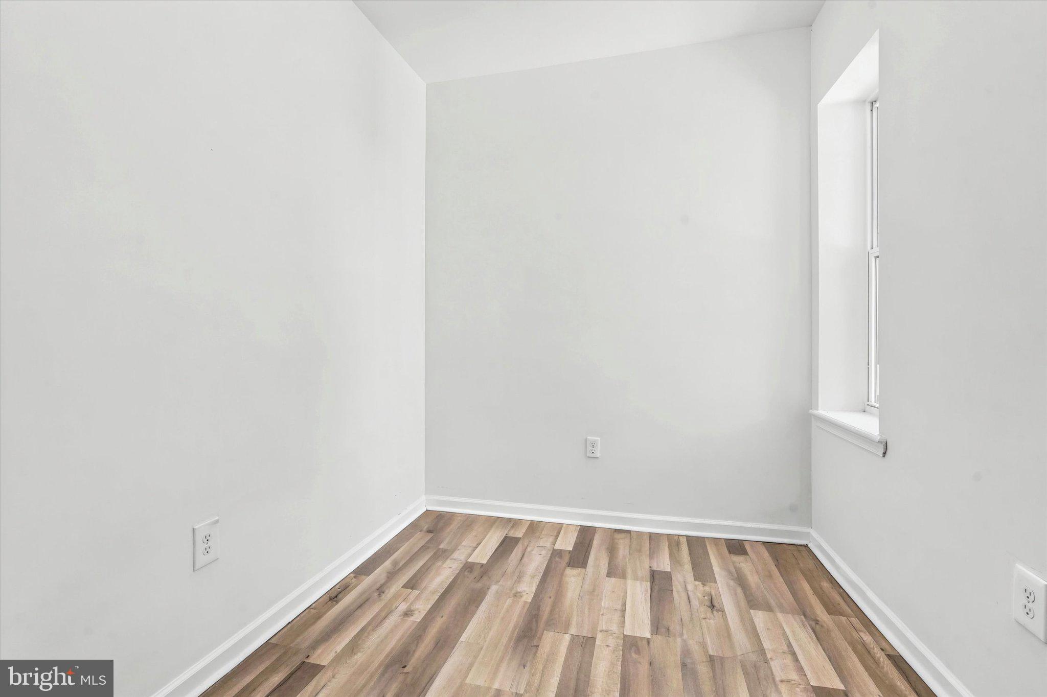 PHILADELPHIA (NORTHWEST) - Residential
