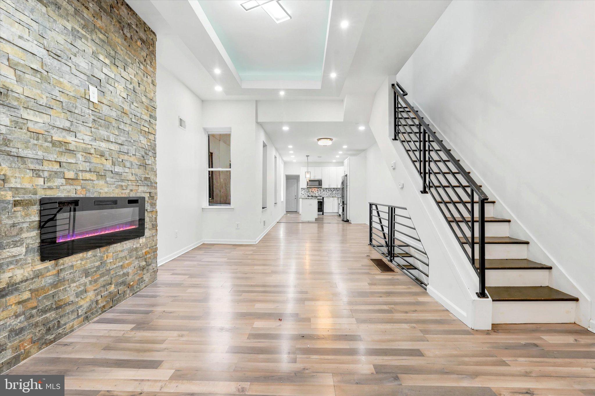PHILADELPHIA (NORTHWEST) - Residential