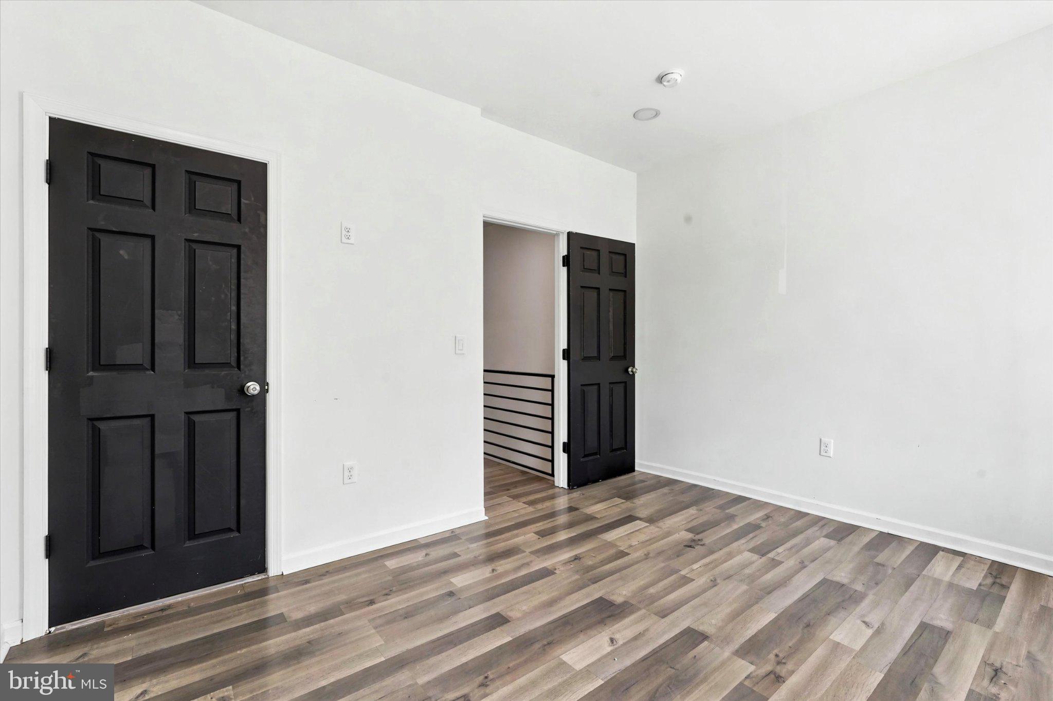 PHILADELPHIA (NORTHWEST) - Residential
