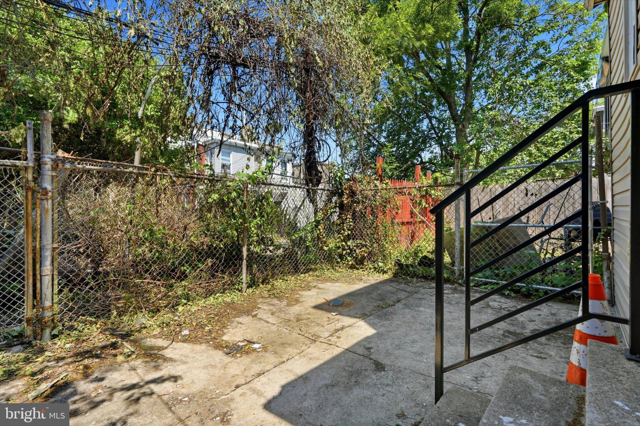 PHILADELPHIA (NORTHWEST) - Residential