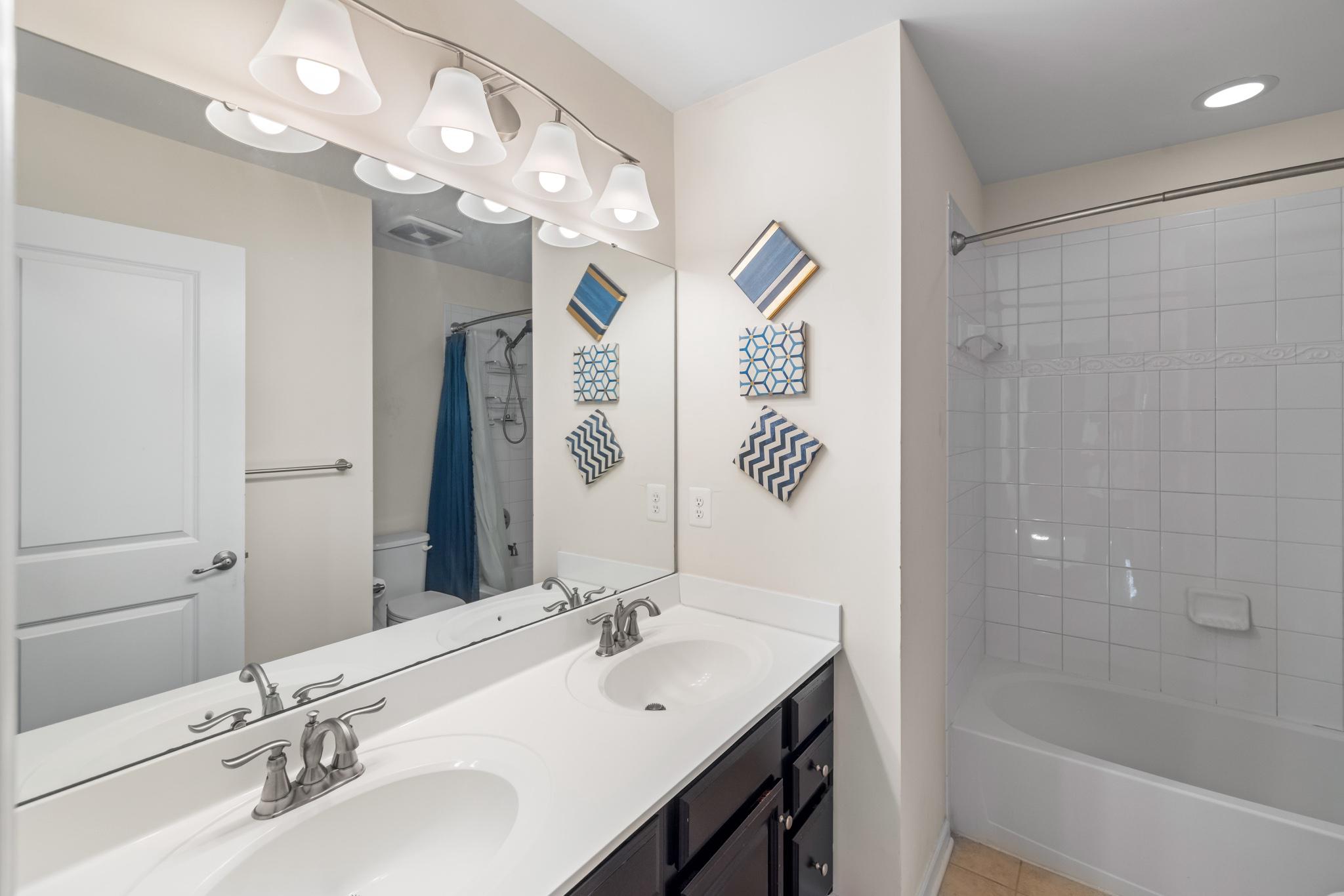 THE PRESERVE AT PISCATAWAY - Residential