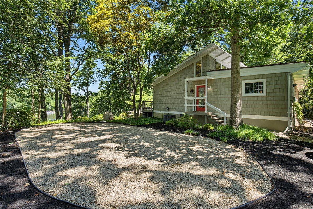 DRUM POINT - Residential