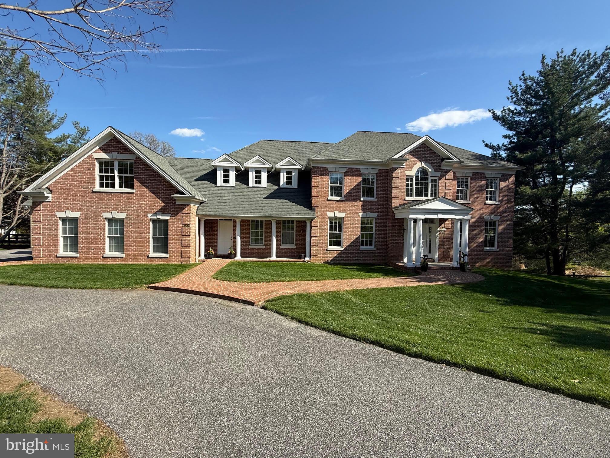 SUMMER HILL - Residential