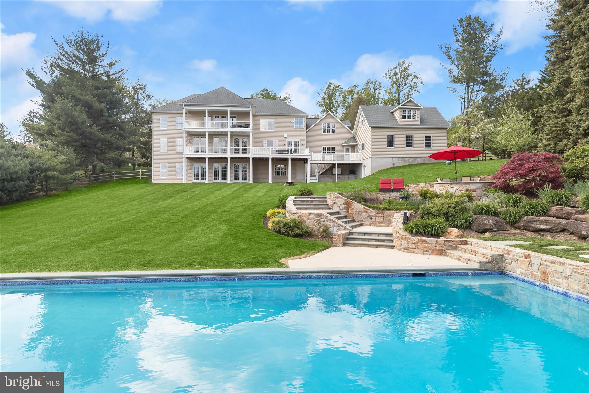 SUMMER HILL - Residential