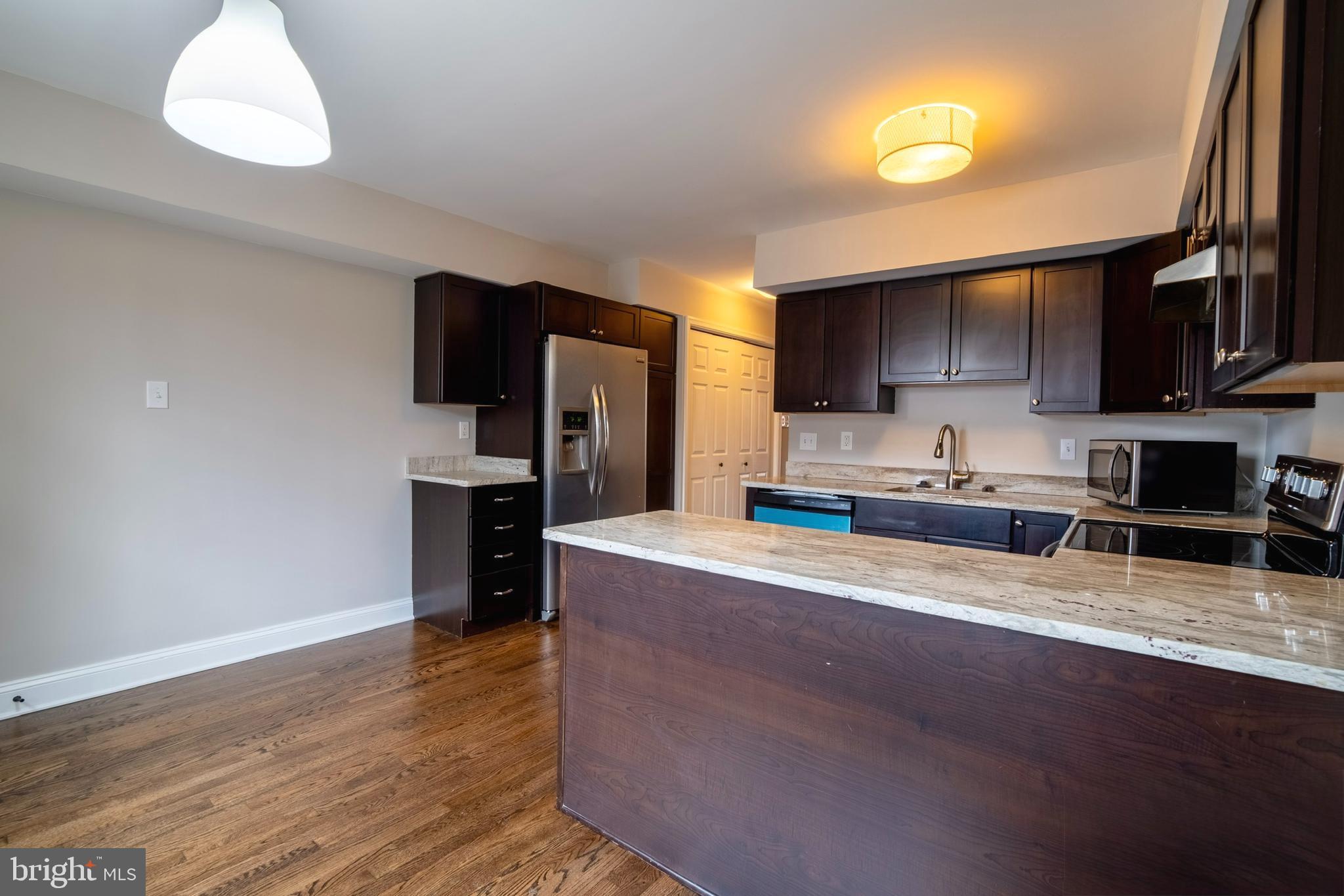 BUTCHERS HILL - Residential