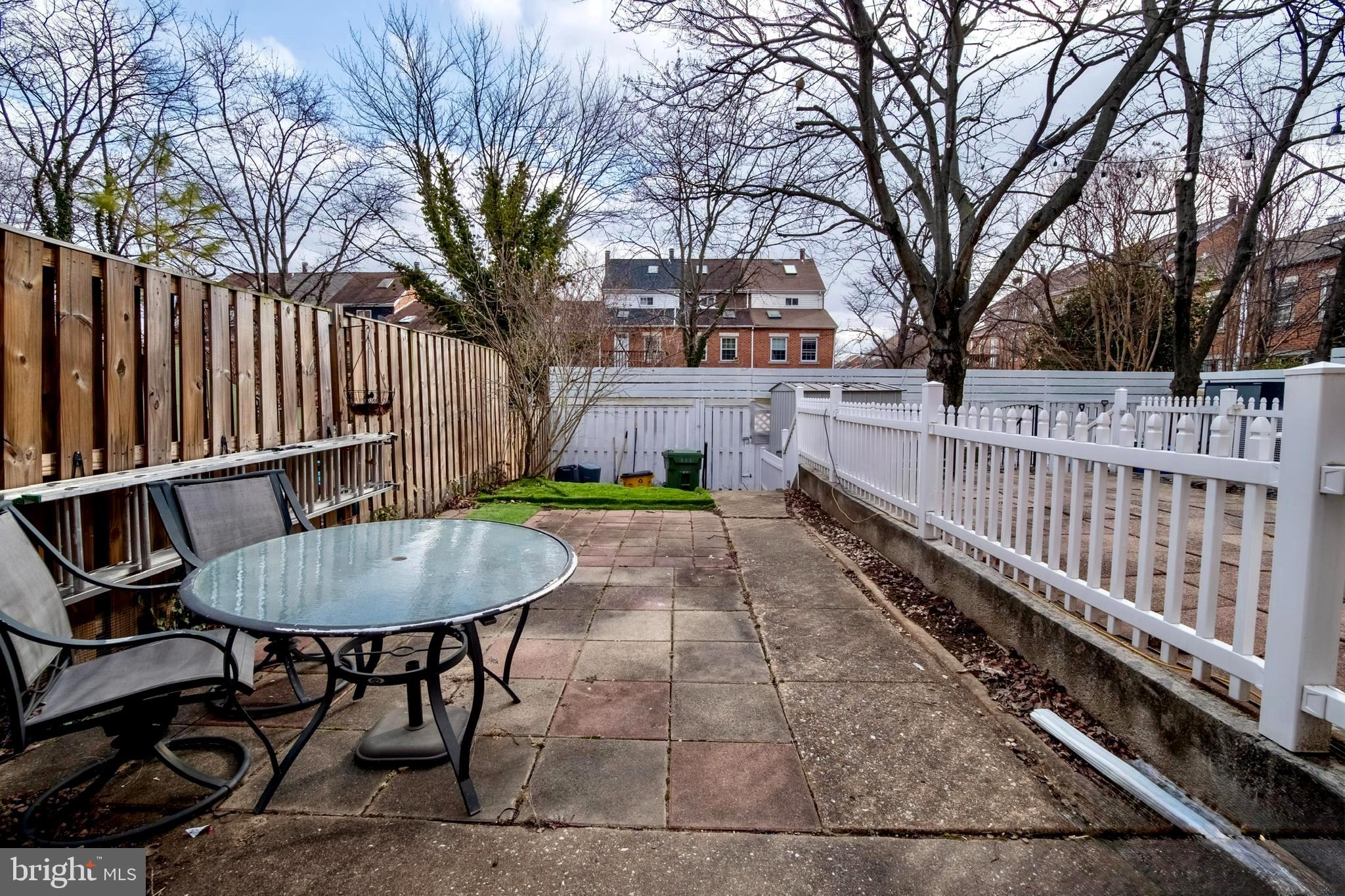 BUTCHERS HILL - Residential