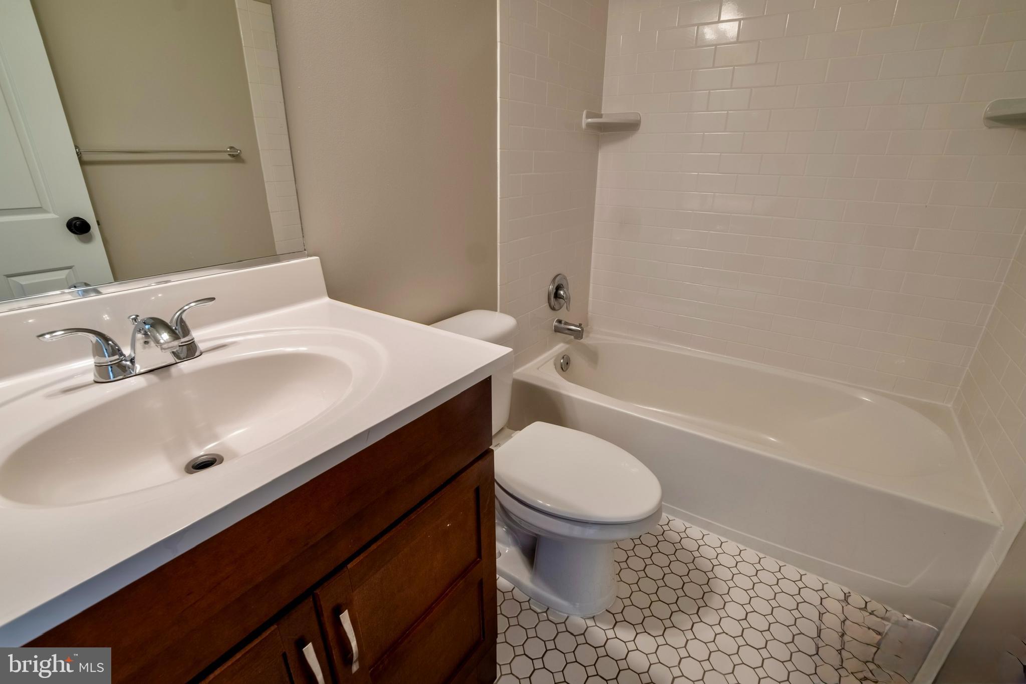 BUTCHERS HILL - Residential