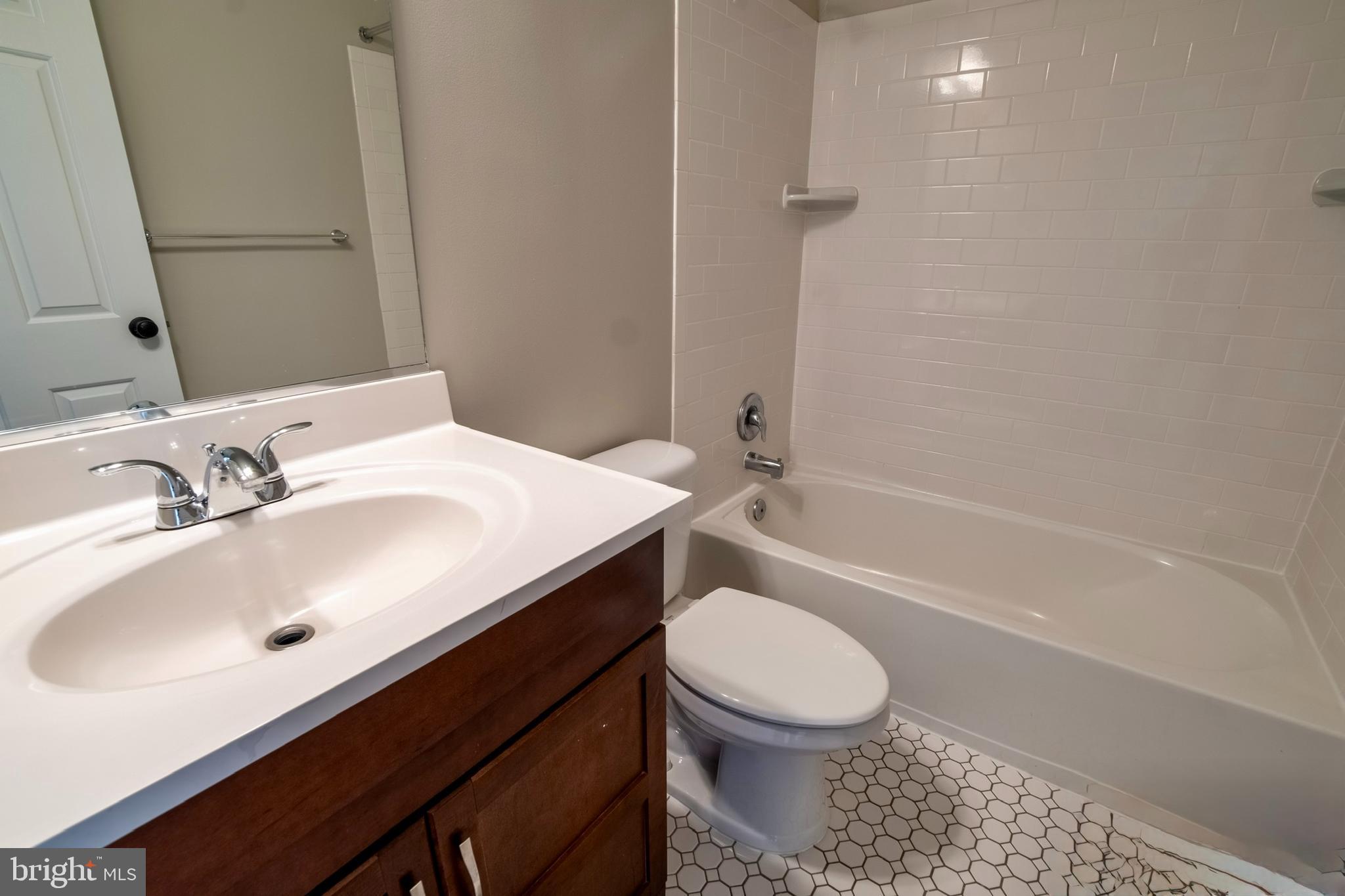 BUTCHERS HILL - Residential